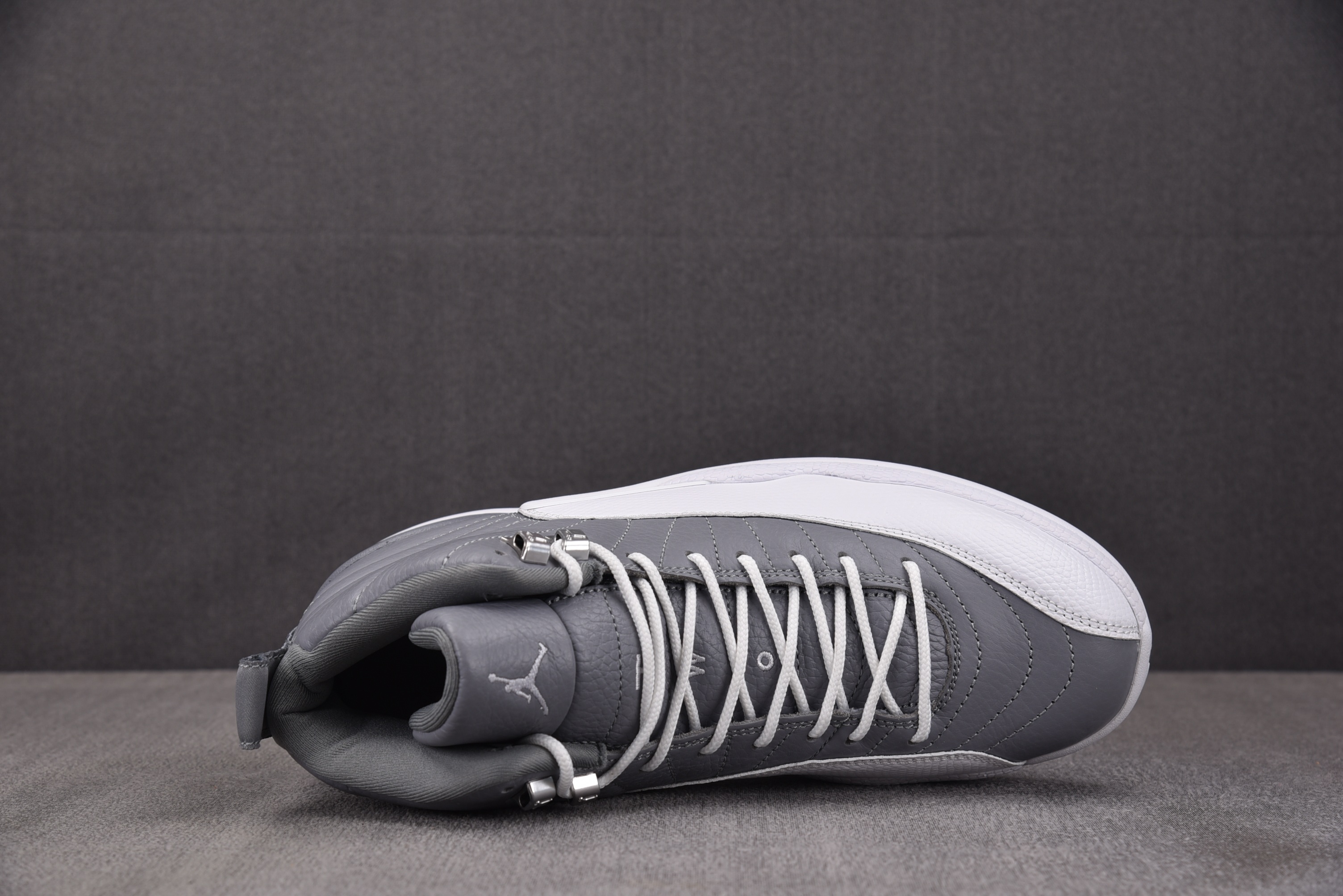 Air Jordan 12 Retro Stealth 暗影灰 CT8013-015 #YZ013 40-47.5