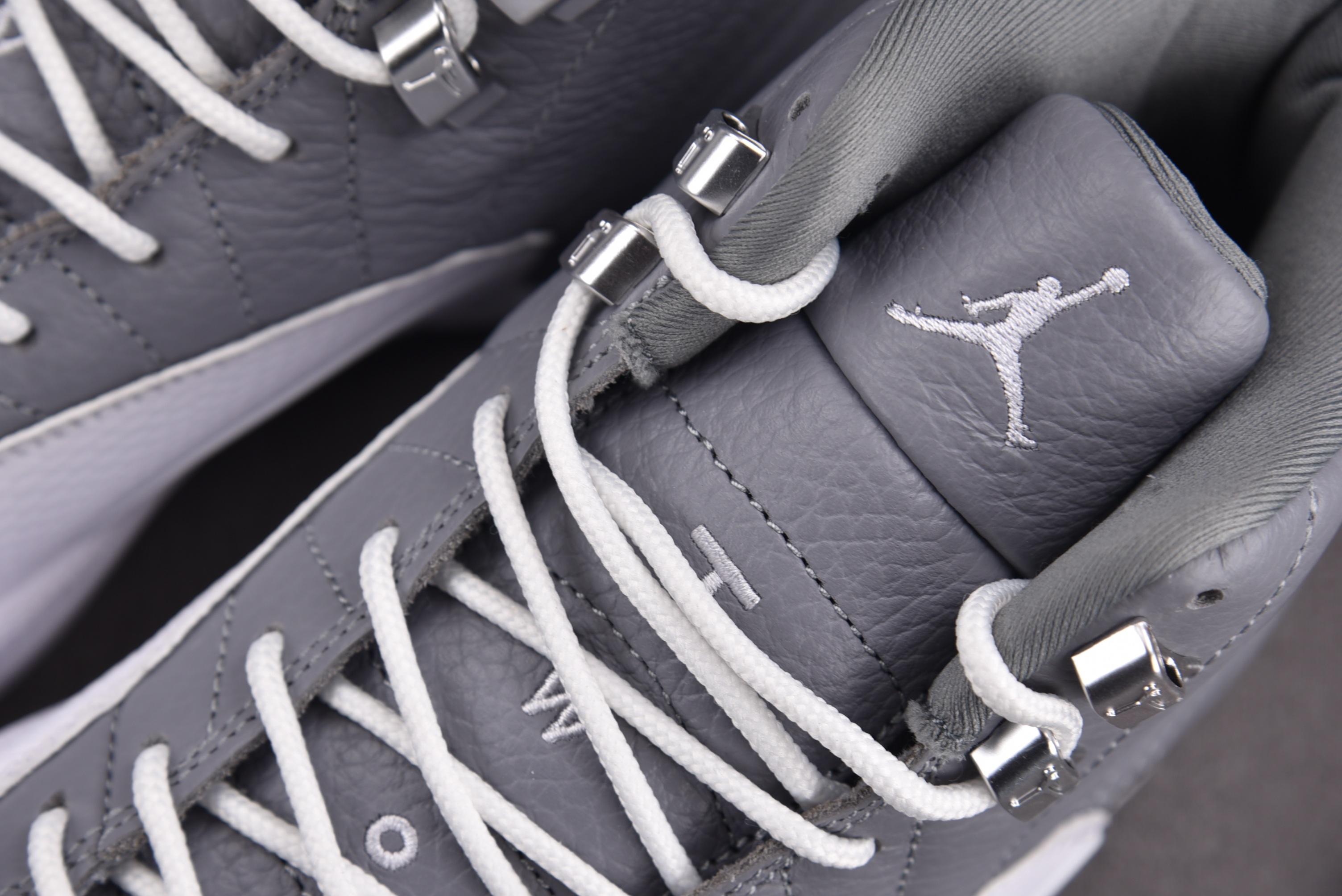 Air Jordan 12 Retro Stealth 暗影灰 CT8013-015 #YZ013 40-47.5