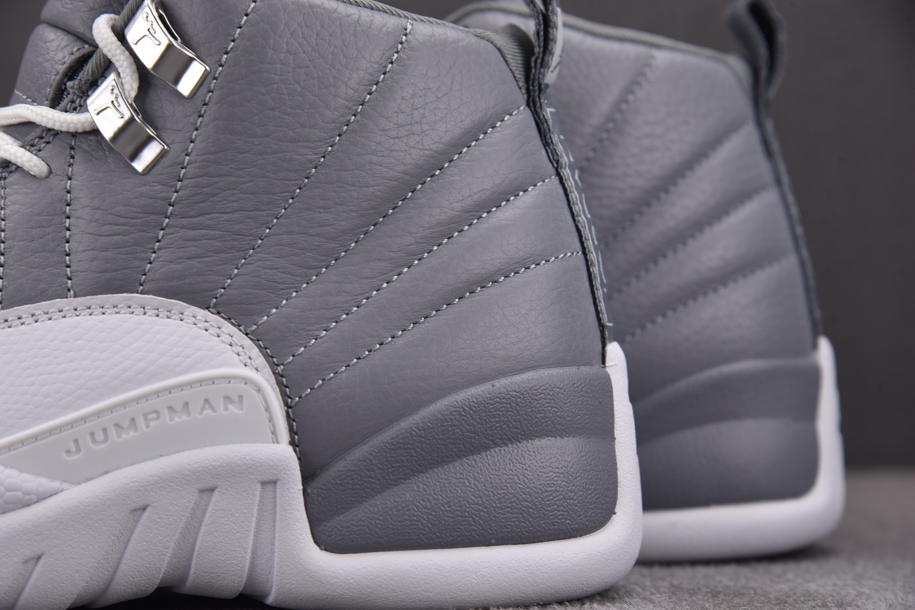 Air Jordan 12 Retro Stealth 暗影灰 CT8013-015 #YZ013 40-47.5