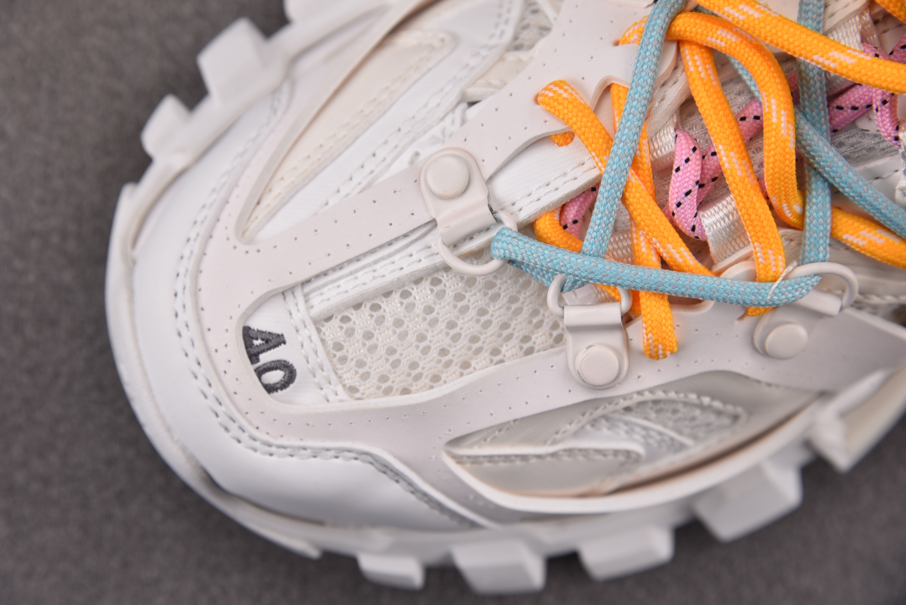 Balenciaga TRACK TRAIL LACES 白色 #YZ018 35-46