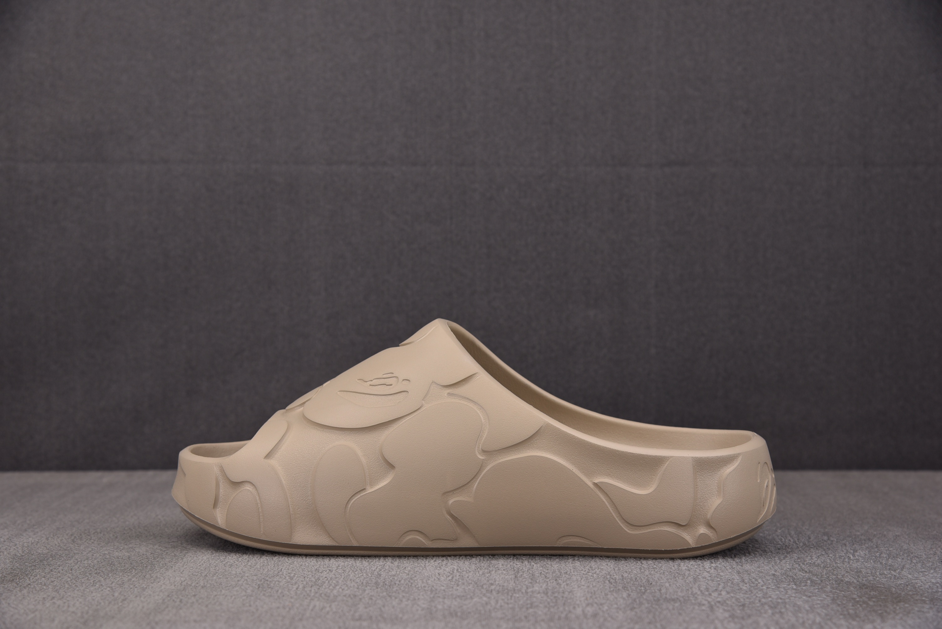 【纯原】BAPE EVA 一字拖 米色 40-47.5
