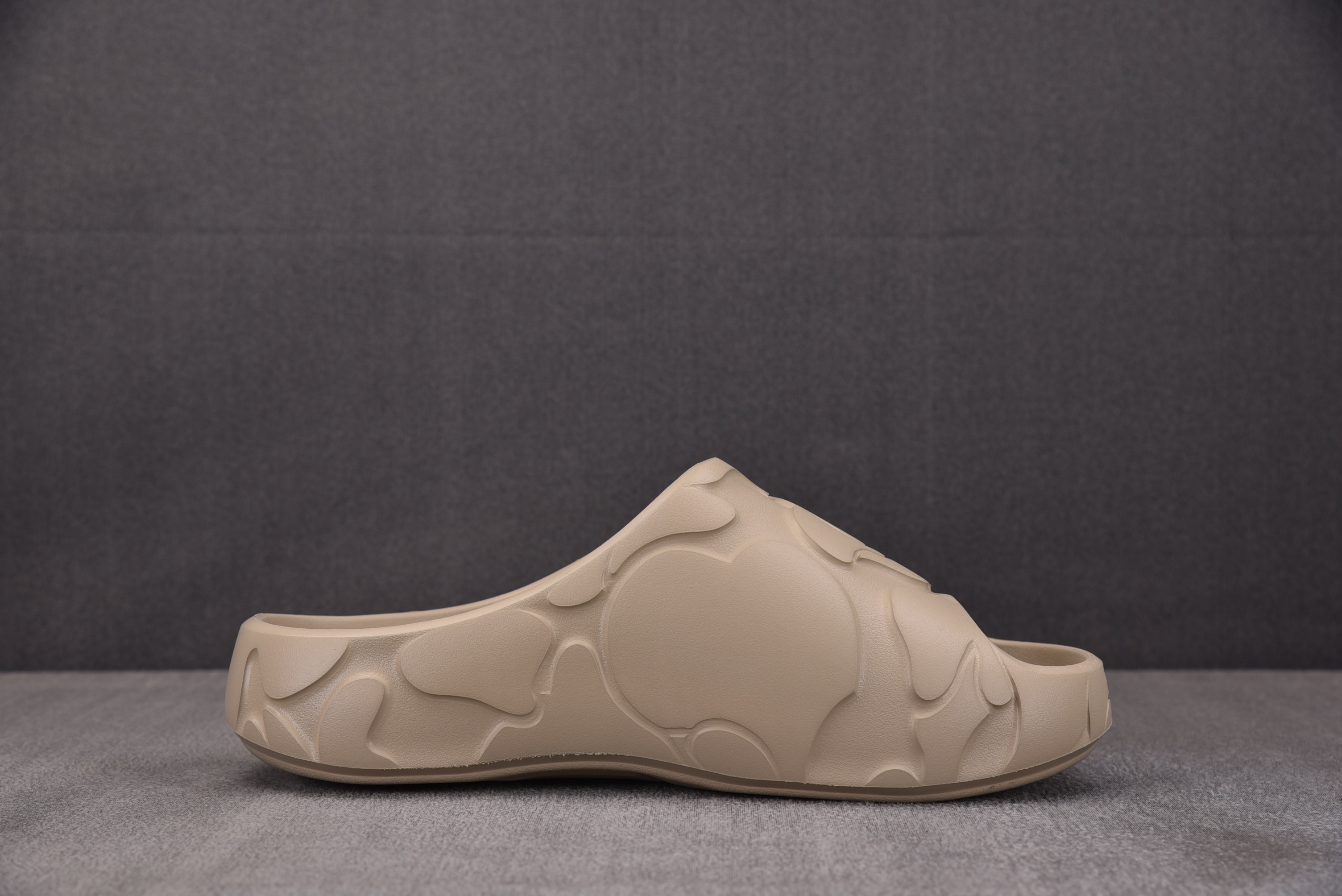 【纯原】BAPE EVA 一字拖 米色 40-47.5