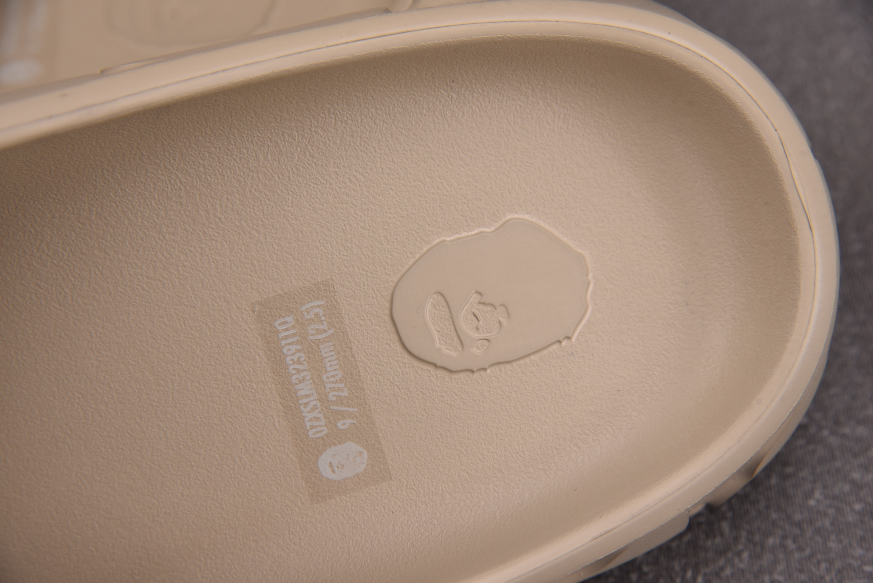 【纯原】BAPE EVA 一字拖 米色 40-47.5