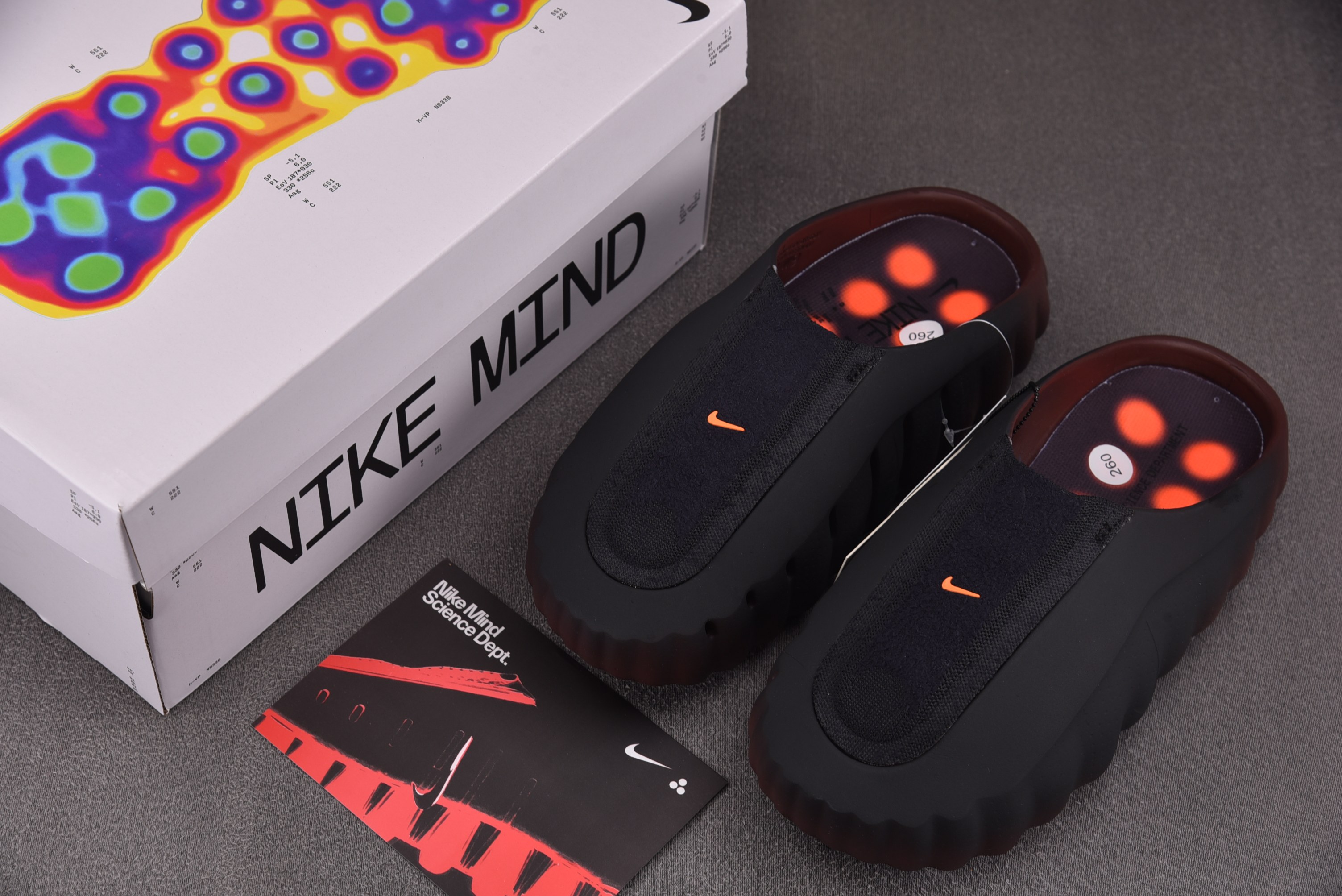 NK Mind 001 Flyknit Slide Bronze Eclipse Total Orange 黑橙 IR2
