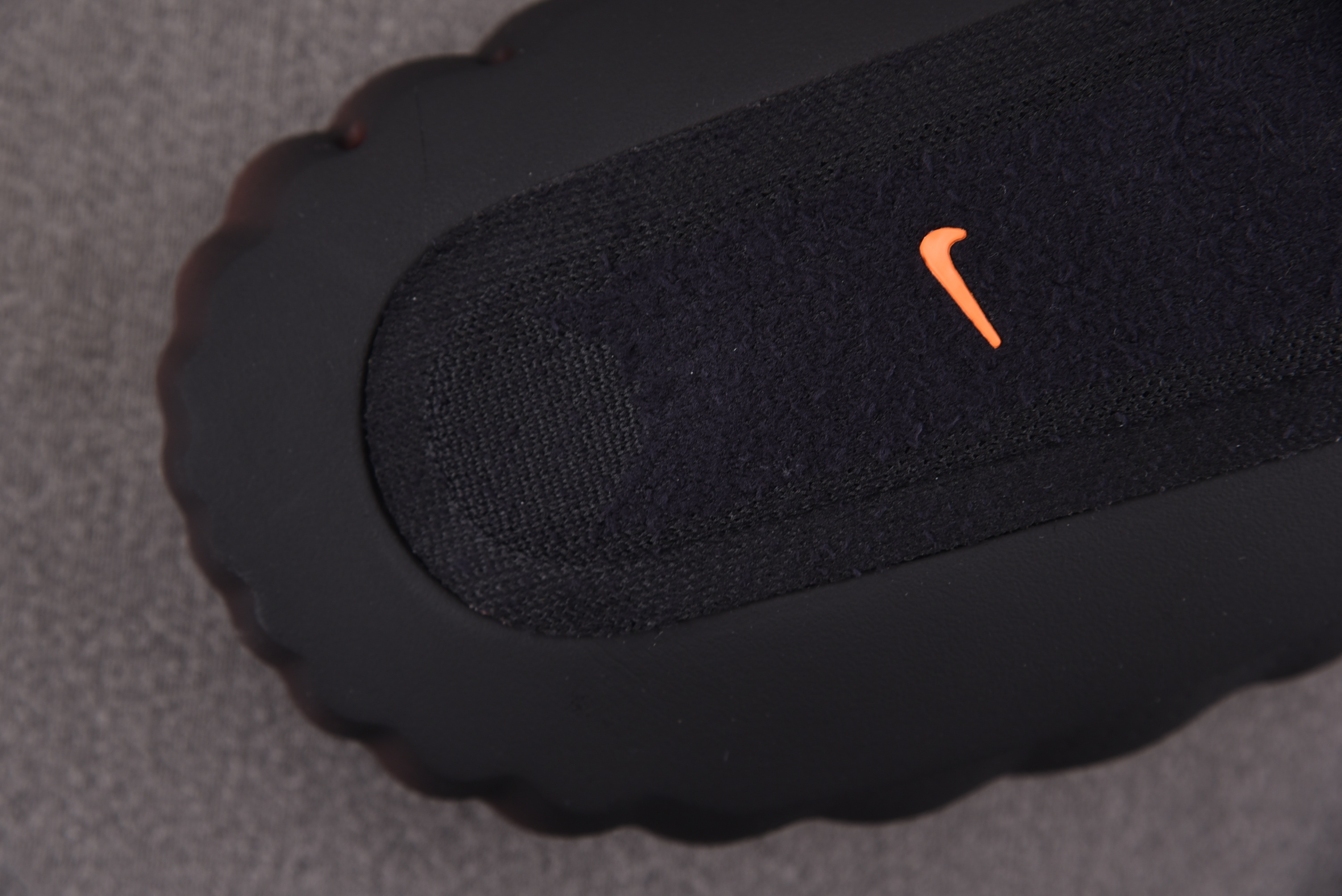 NK Mind 001 Flyknit Slide Bronze Eclipse Total Orange 黑橙 IR2