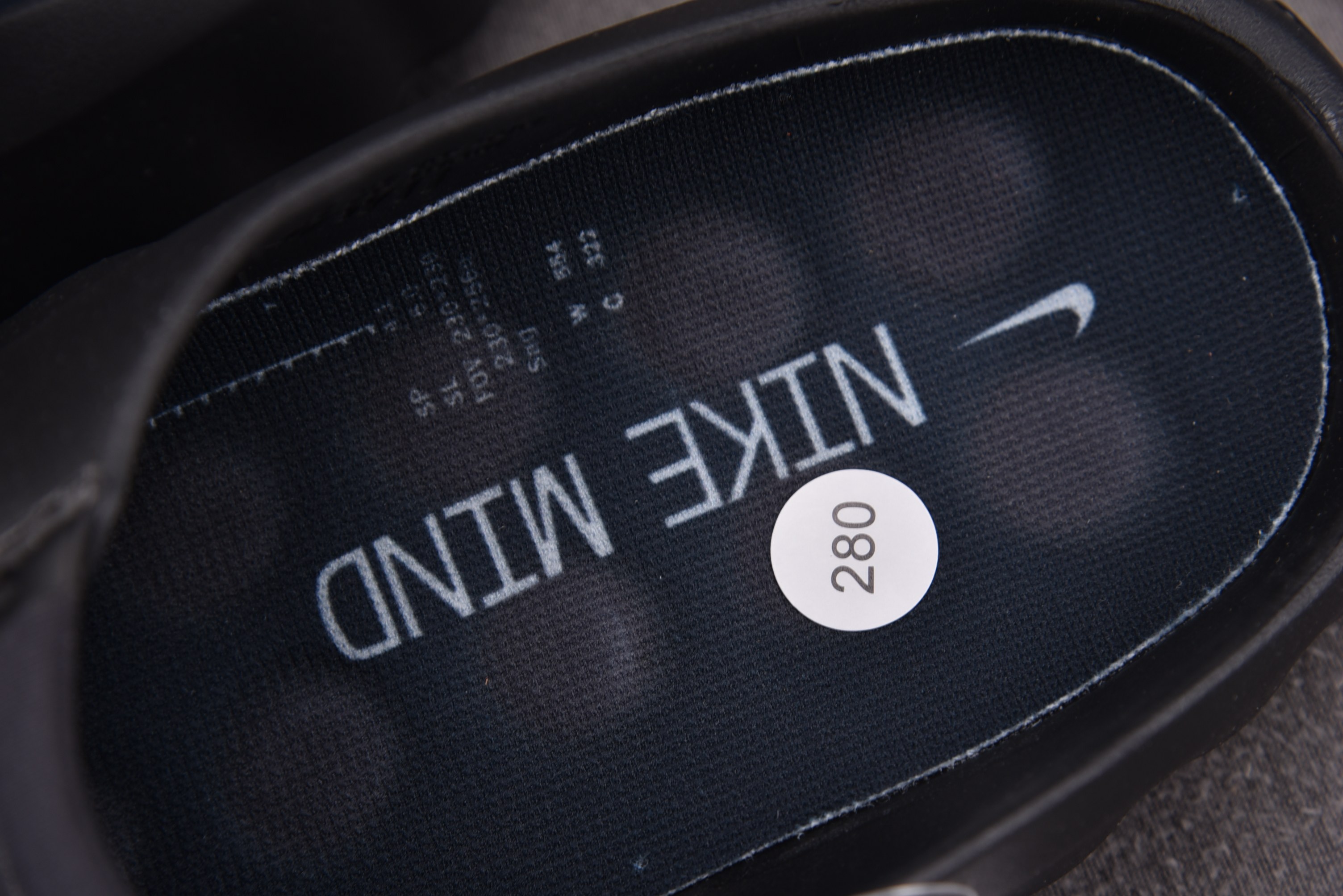 NK Mind 001 Slide Triple Black 全黑 HQ4307-005 #YZ020 36-50.5