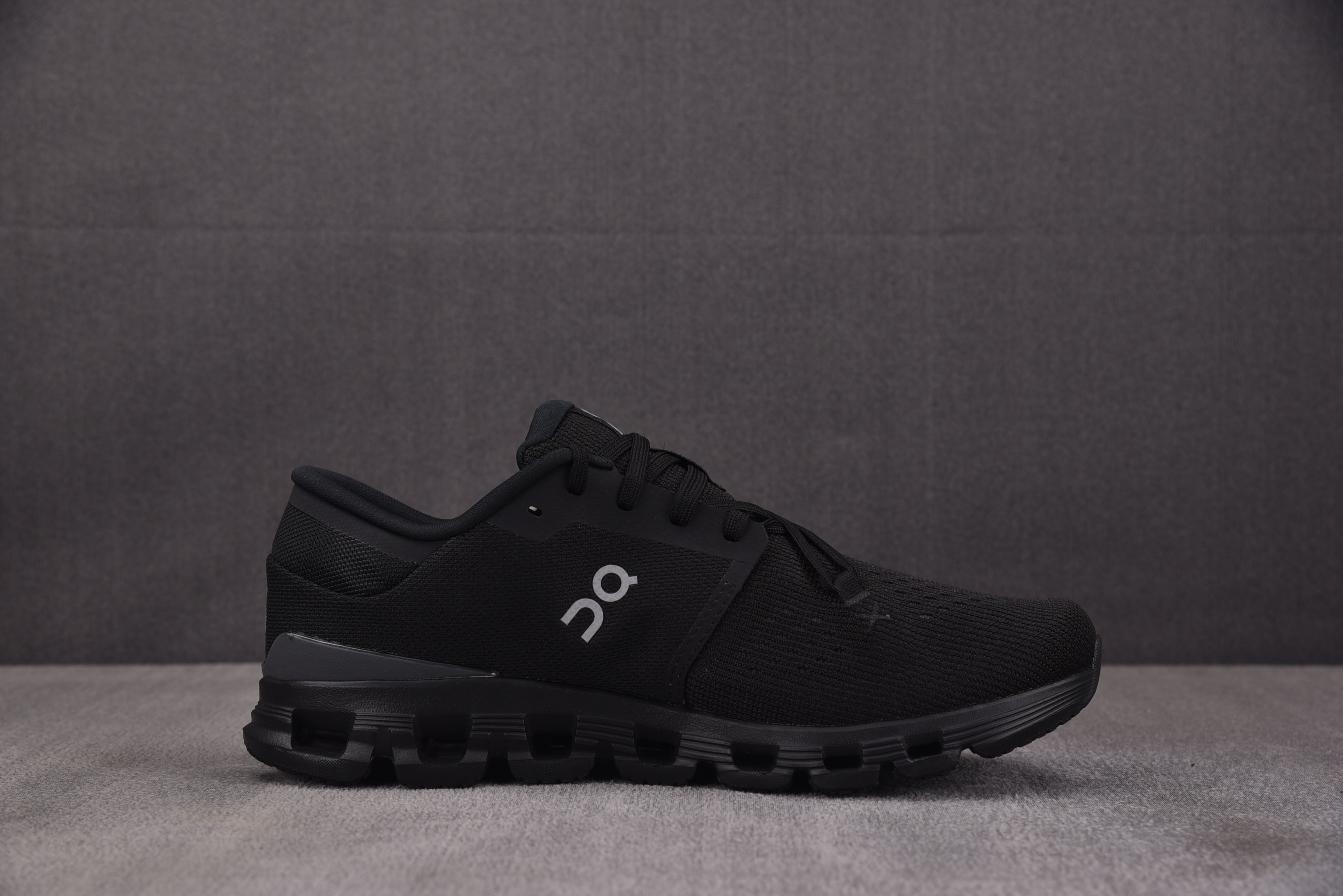On Running Cloud X 4 Black 黑色 3ME #YZ002-T 36-45