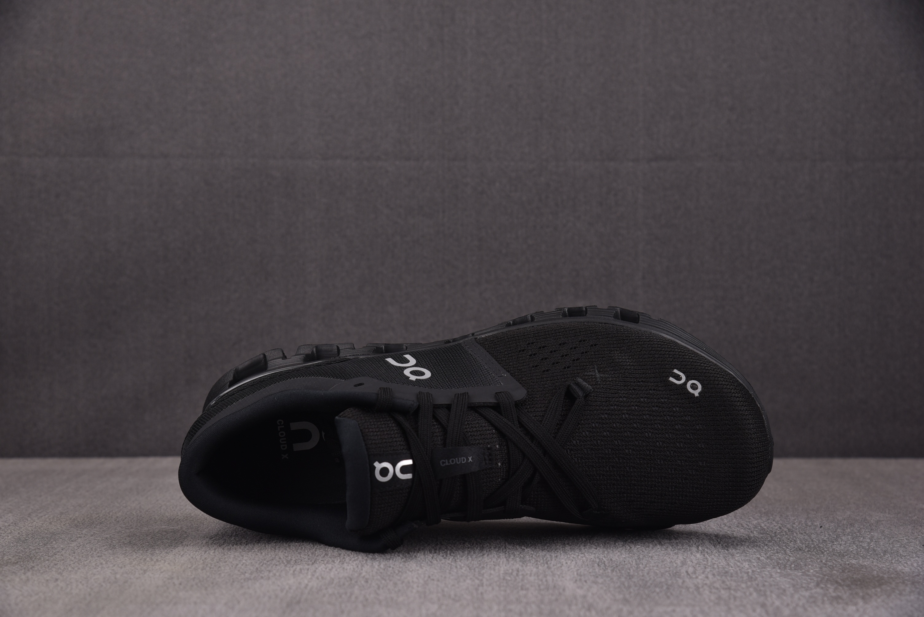 On Running Cloud X 4 Black 黑色 3ME #YZ002-T 36-45