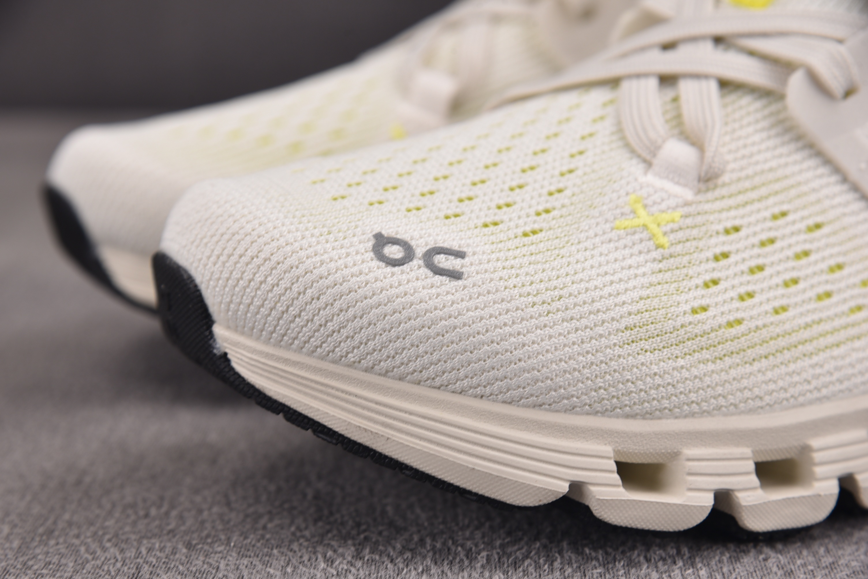 On Running Cloud X 4 Ivory Lime 米黄 3ME #YZ002-T 36-45
