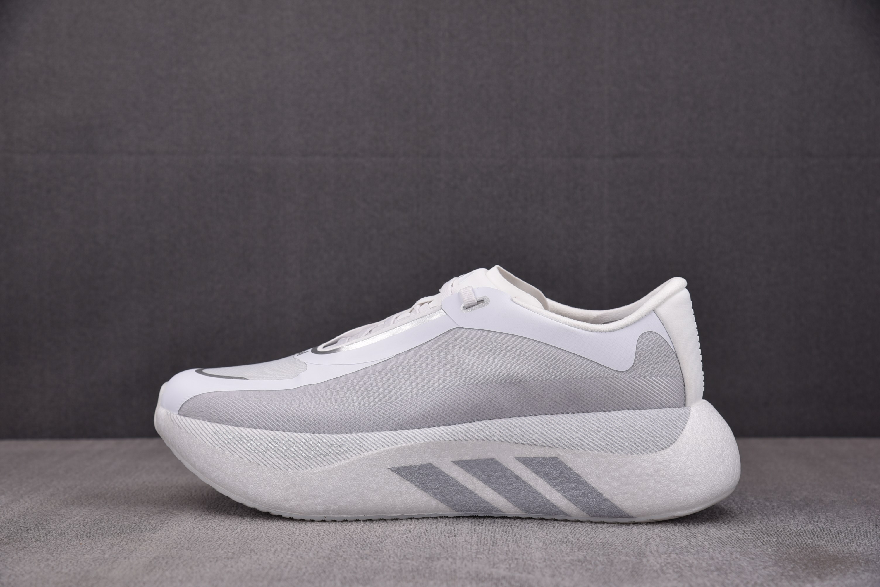 AD Hyper Boost Edge White Light Solid Grey 白灰 KK0288 #YZ020 