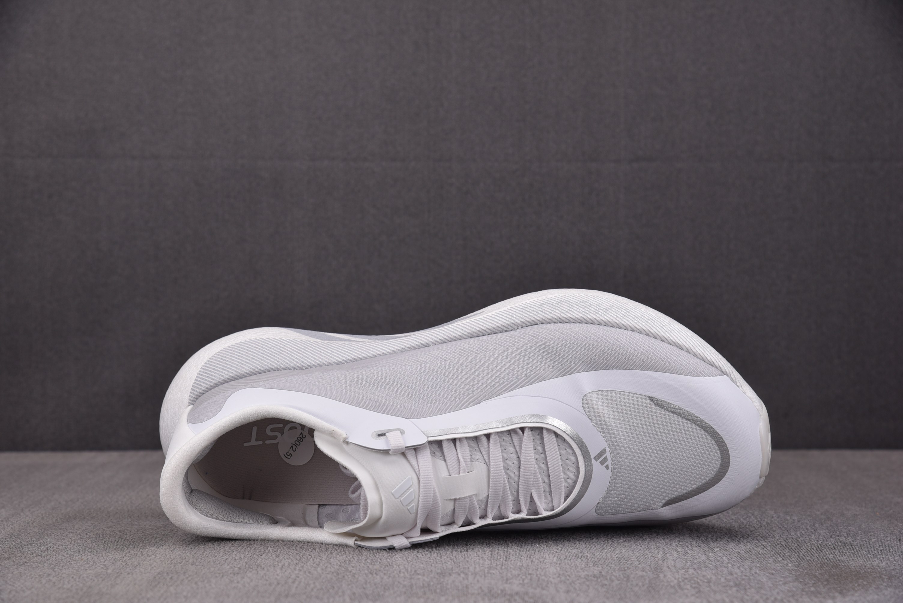 AD Hyper Boost Edge White Light Solid Grey 白灰 KK0288 #YZ020 