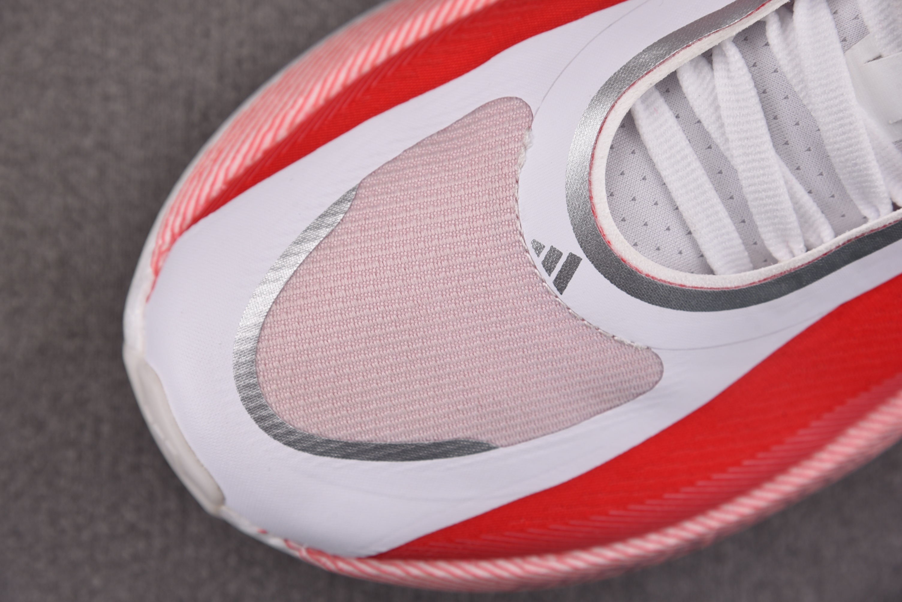 AD Hyper Boost Edge White Pure Ruby 白红 KI1913 #YZ020 36-46