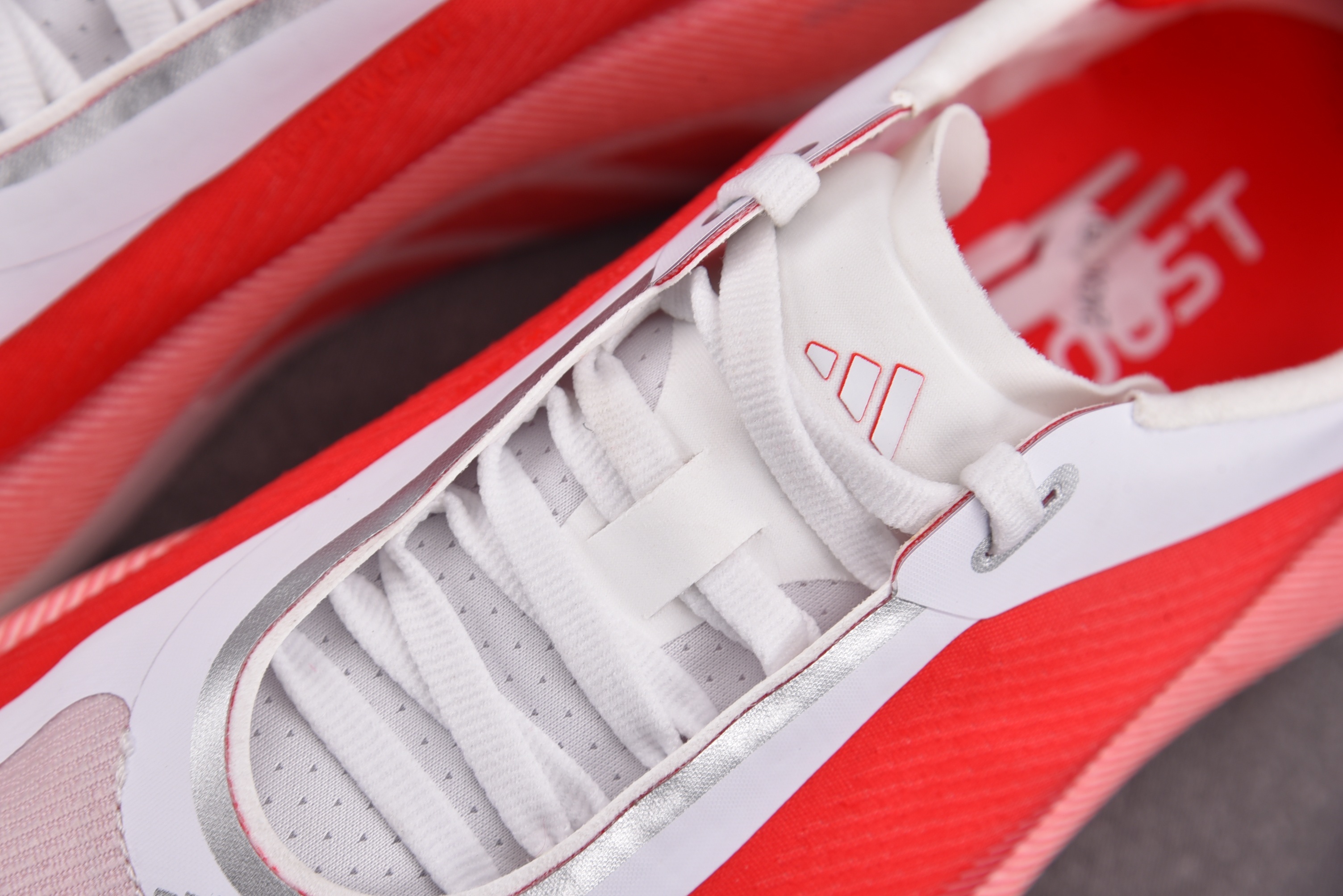 AD Hyper Boost Edge White Pure Ruby 白红 KI1913 #YZ020 36-46
