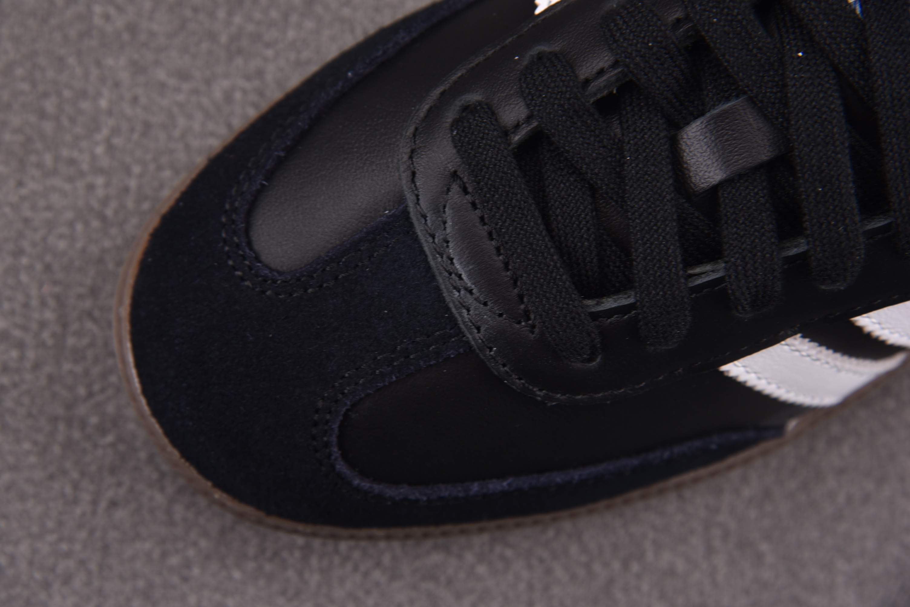 AD Samba Mule Black White Gum (Women's) 黑白 LB3815 #YZ020 36-