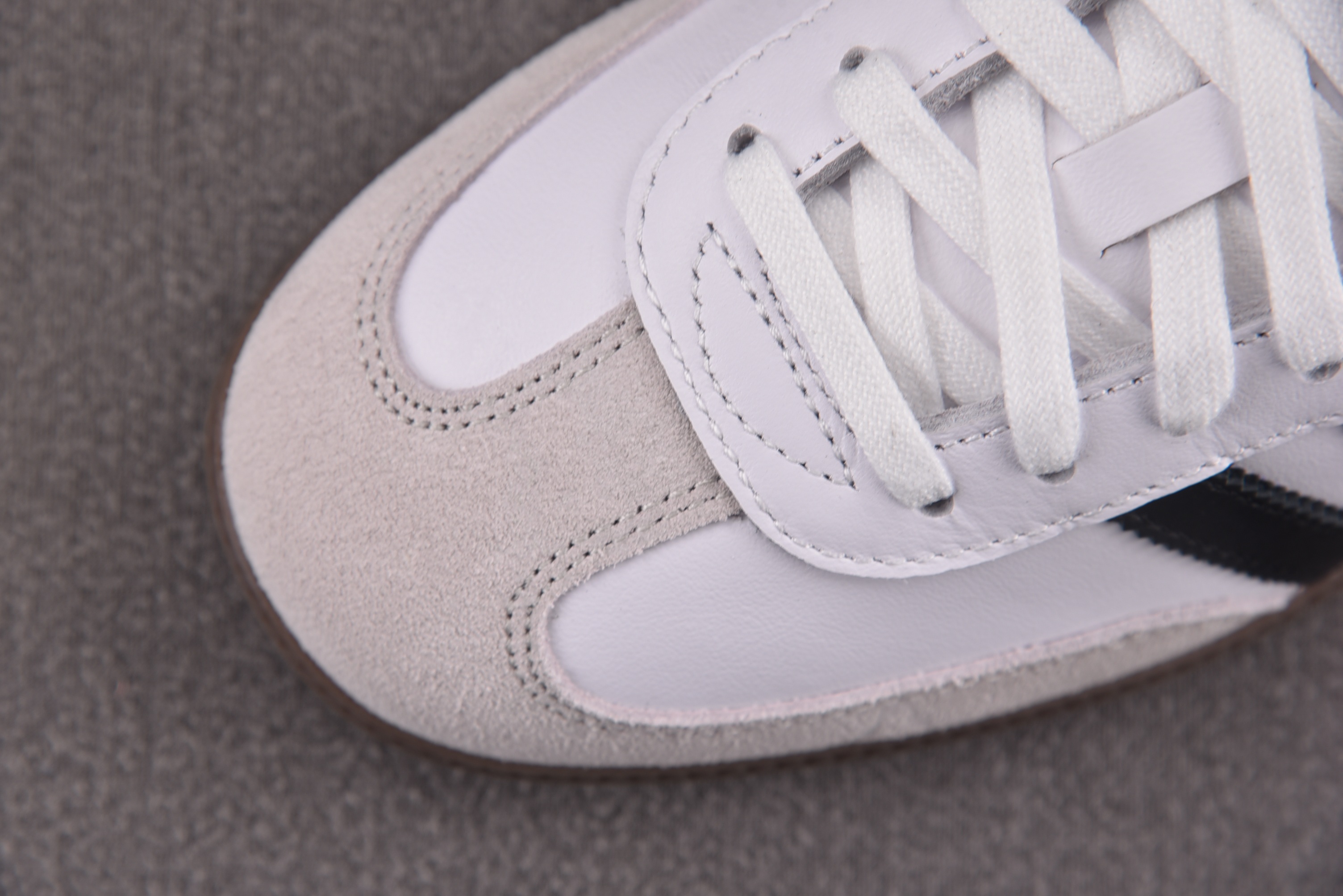AD Samba Mule White Black Gum (Women's) 白黑 LB3814 #YZ020 36-