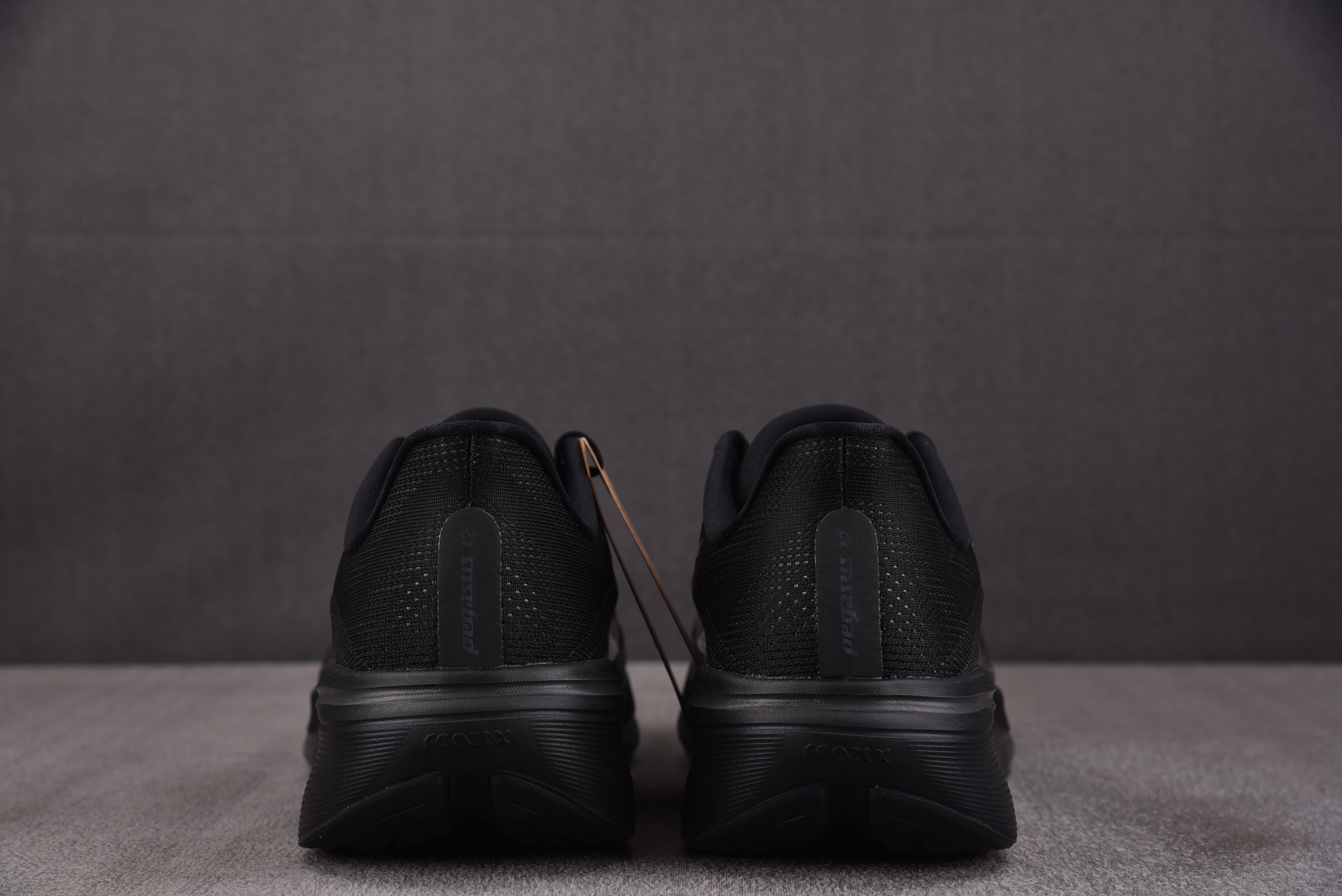 NK Air Zoom Pegasus 42 Black Anthracite 黑色 IB1873-003 #YZ024