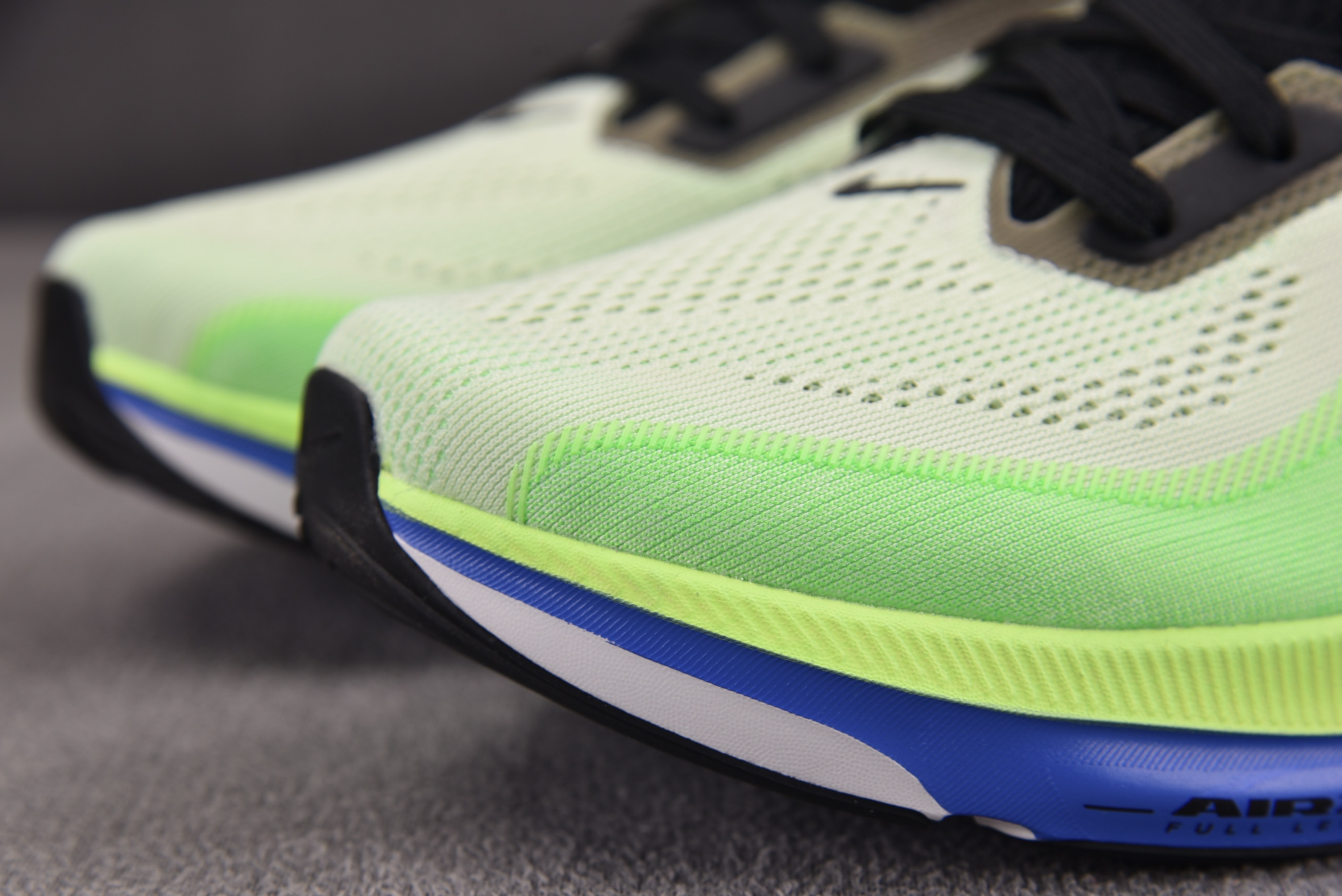 NK Air Zoom Pegasus 42 Volt Tint Sapphire 绿色 IB1873-702 #YZ0