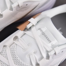 NK Air Zoom Pegasus 42 White Metallic Silver (Women's) 白色 IB NK Air Zoom Pegasus 42 White Metallic Silver (Women's) 白色 IB