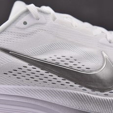 NK Air Zoom Pegasus 42 White Metallic Silver (Women's) 白色 IB NK Air Zoom Pegasus 42 White Metallic Silver (Women's) 白色 IB