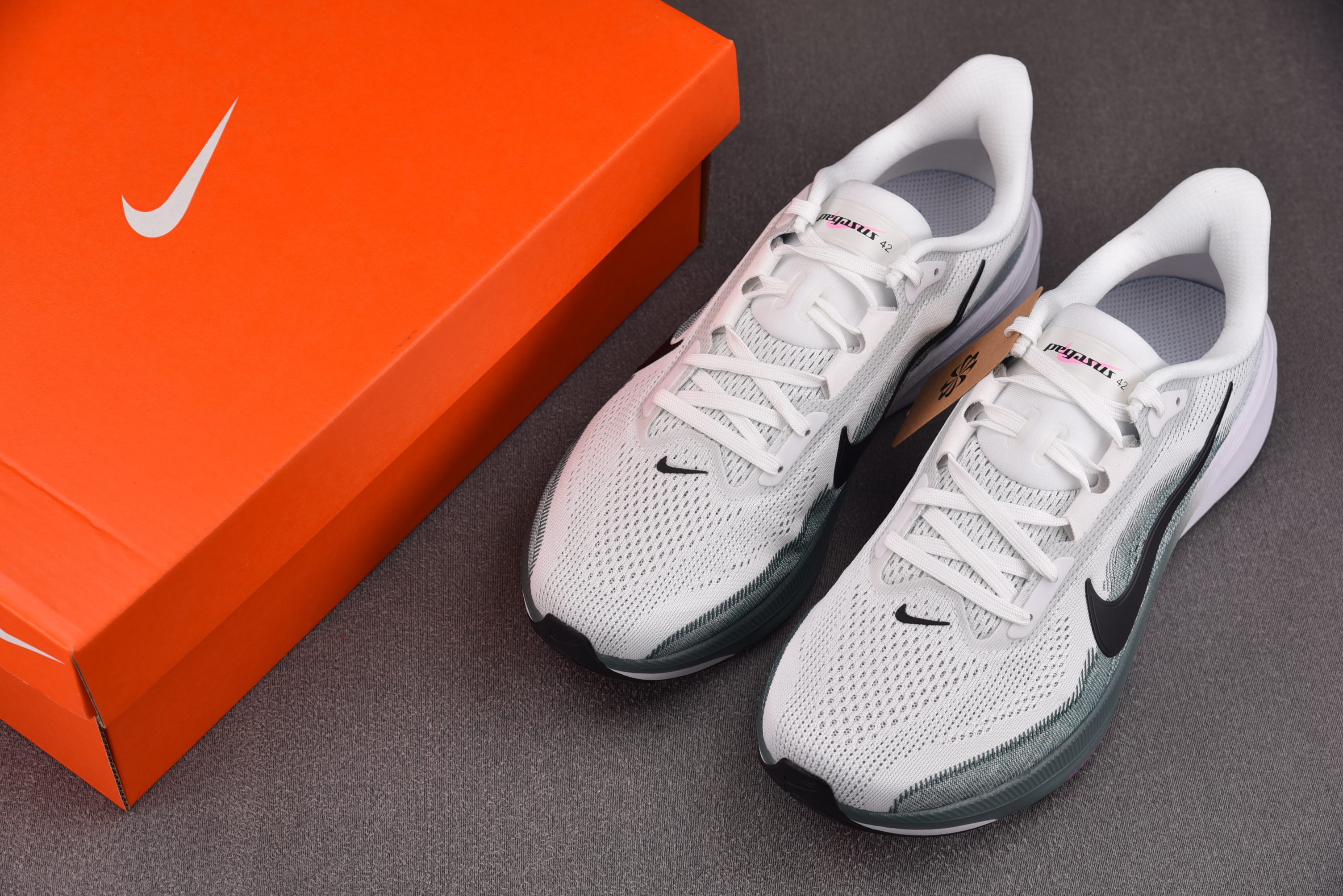 NK Air Zoom Pegasus 42 White Mineral Slate 灰白 IB1873-110 #YZ