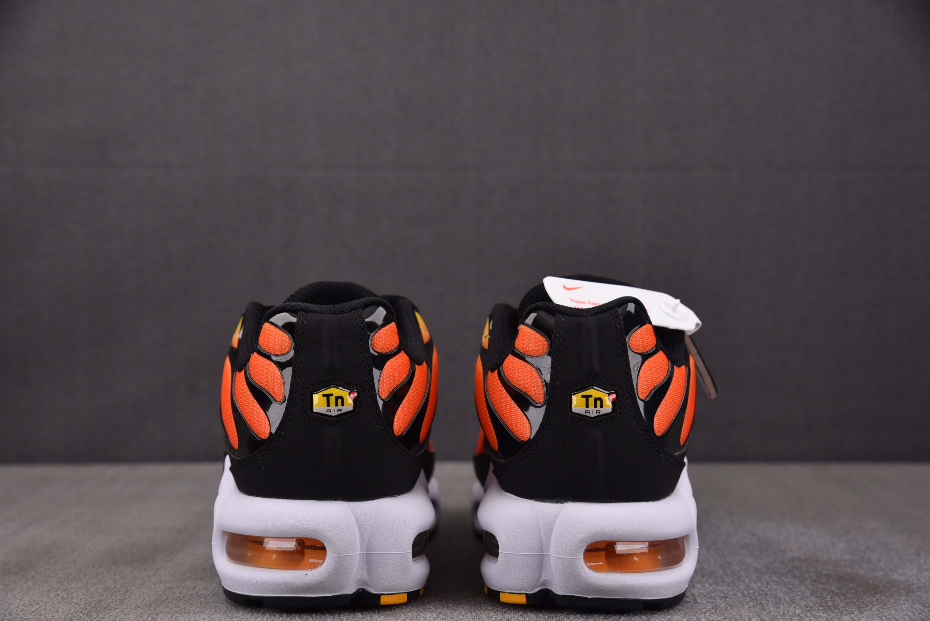 NK Air Max Plus Sunset 日落黄 HF0552-001 #YZ001-3 40.5-48.5