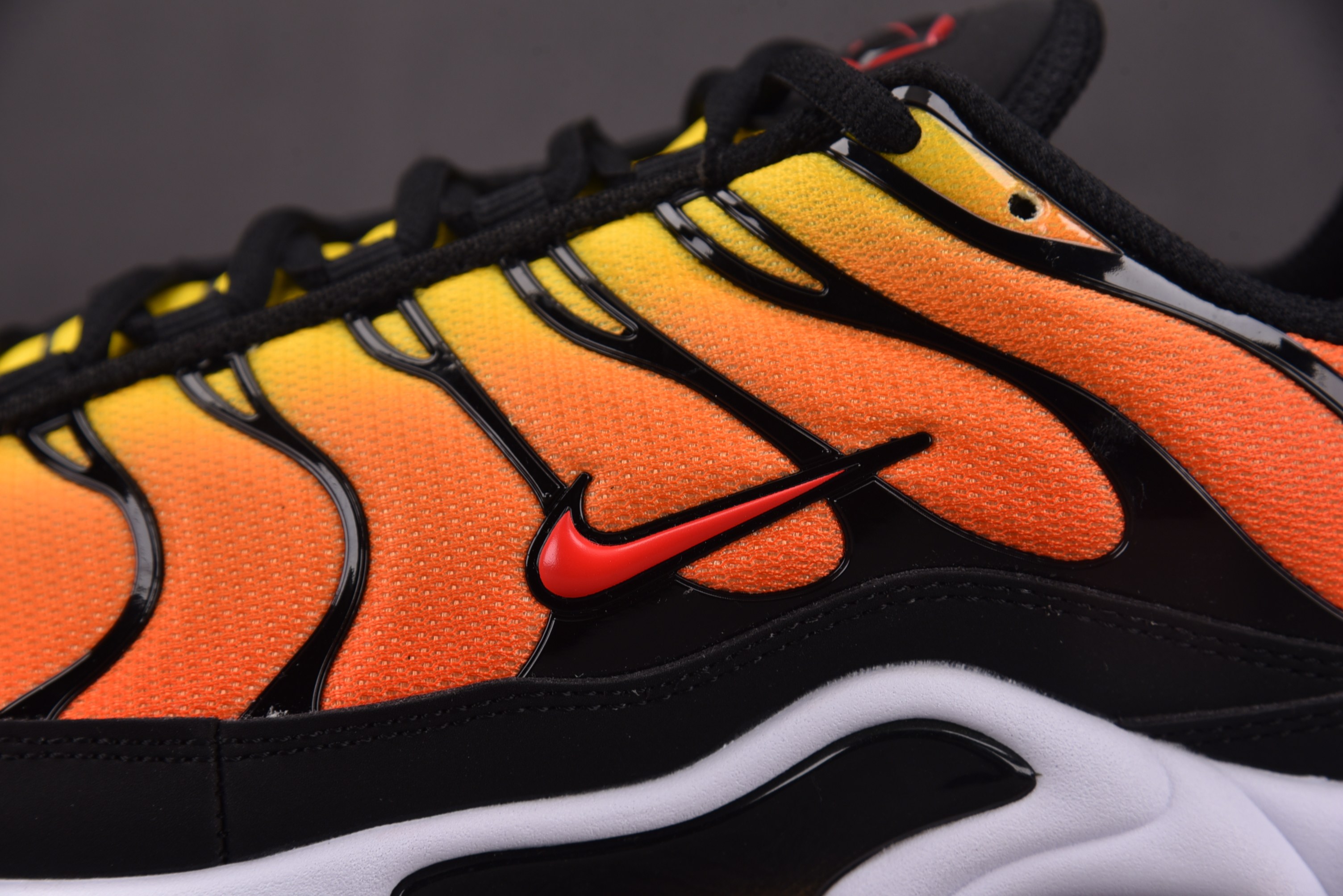 NK Air Max Plus Sunset 日落黄 HF0552-001 #YZ001-3 40.5-48.5