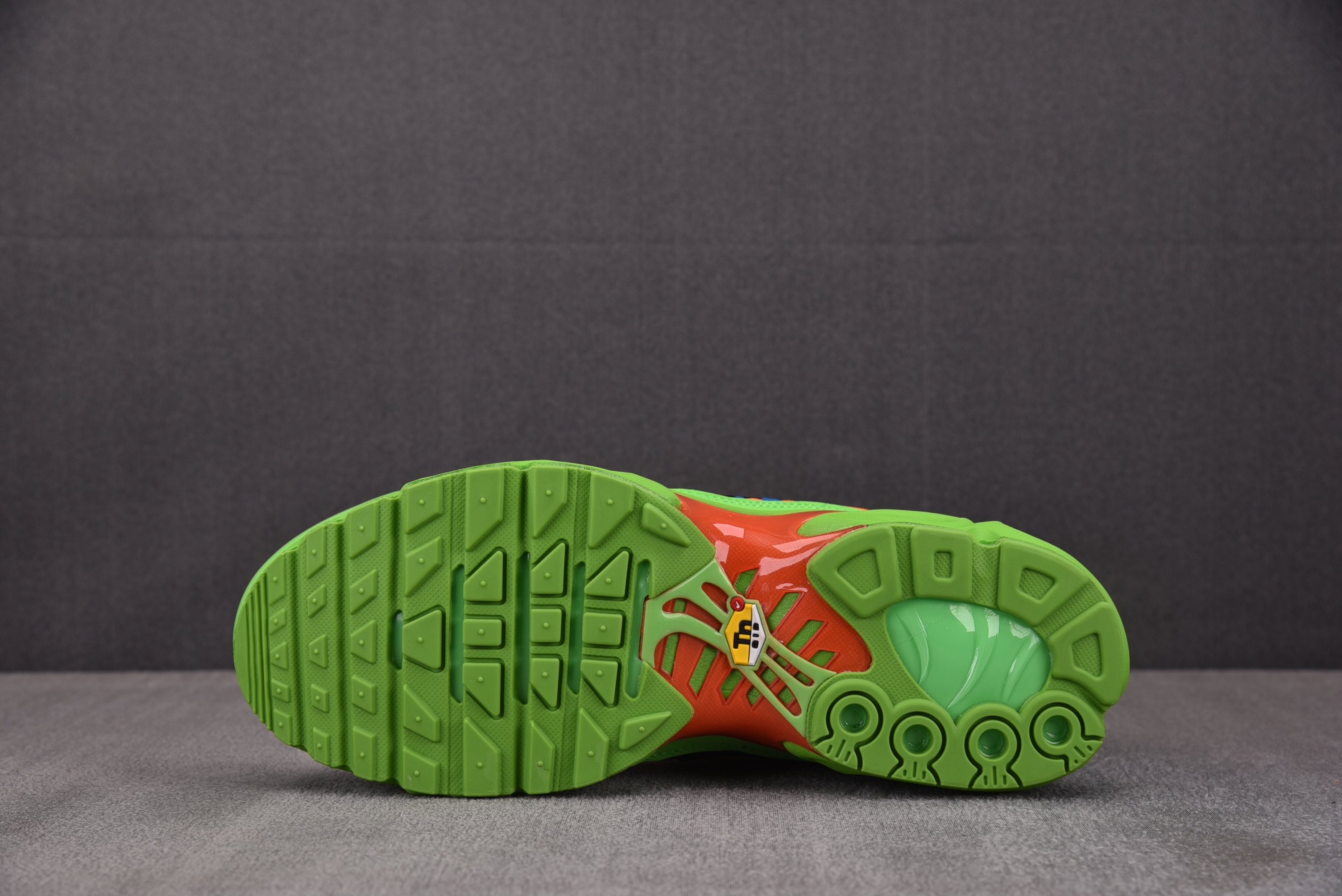 NK Air Max Plus Supreme Mean Green 绿色 DA1472-300 #YZ001-3 40