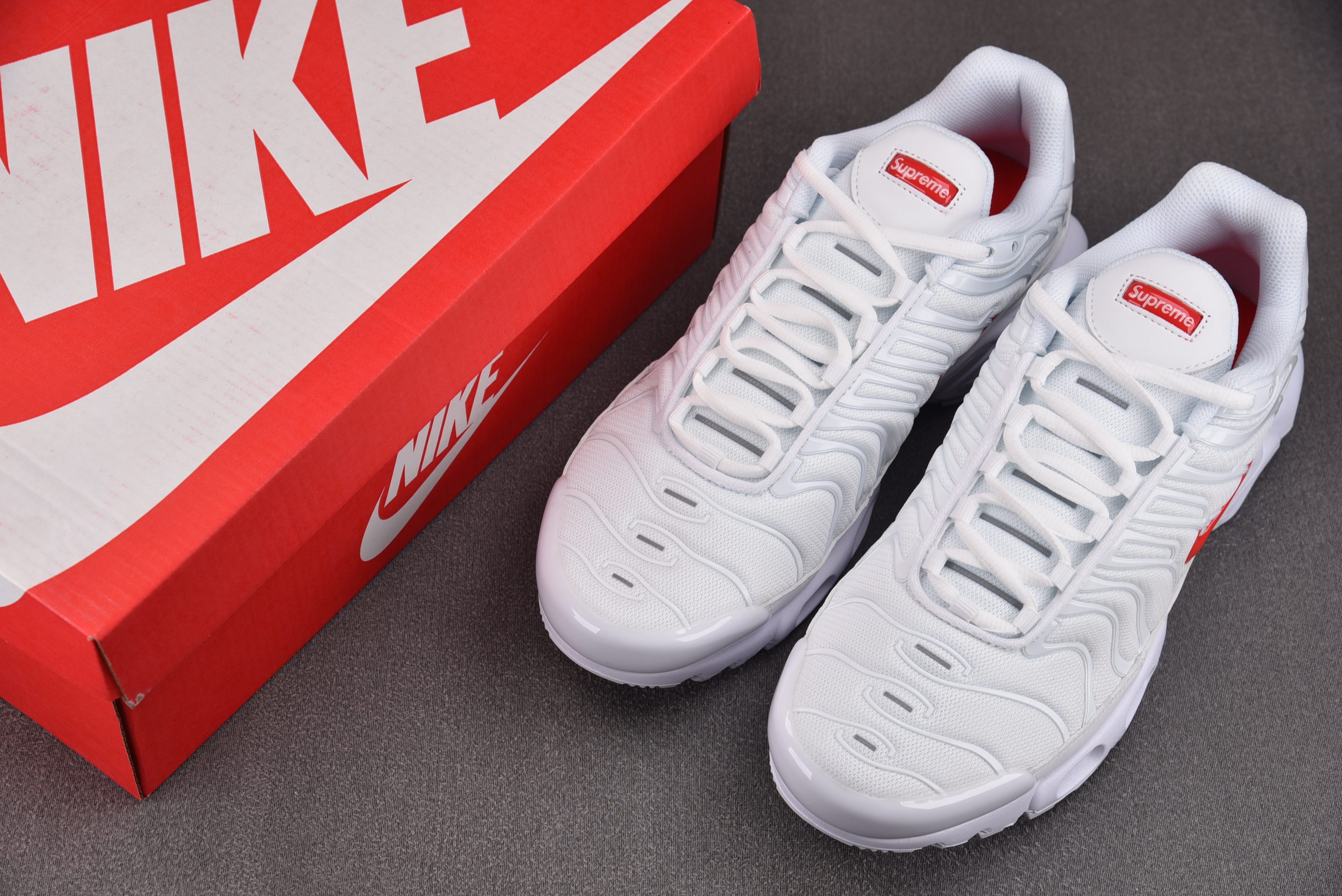 NK Air Max Plus Supreme White 白色 DA1472-100 #YZ001-3 40.5-48