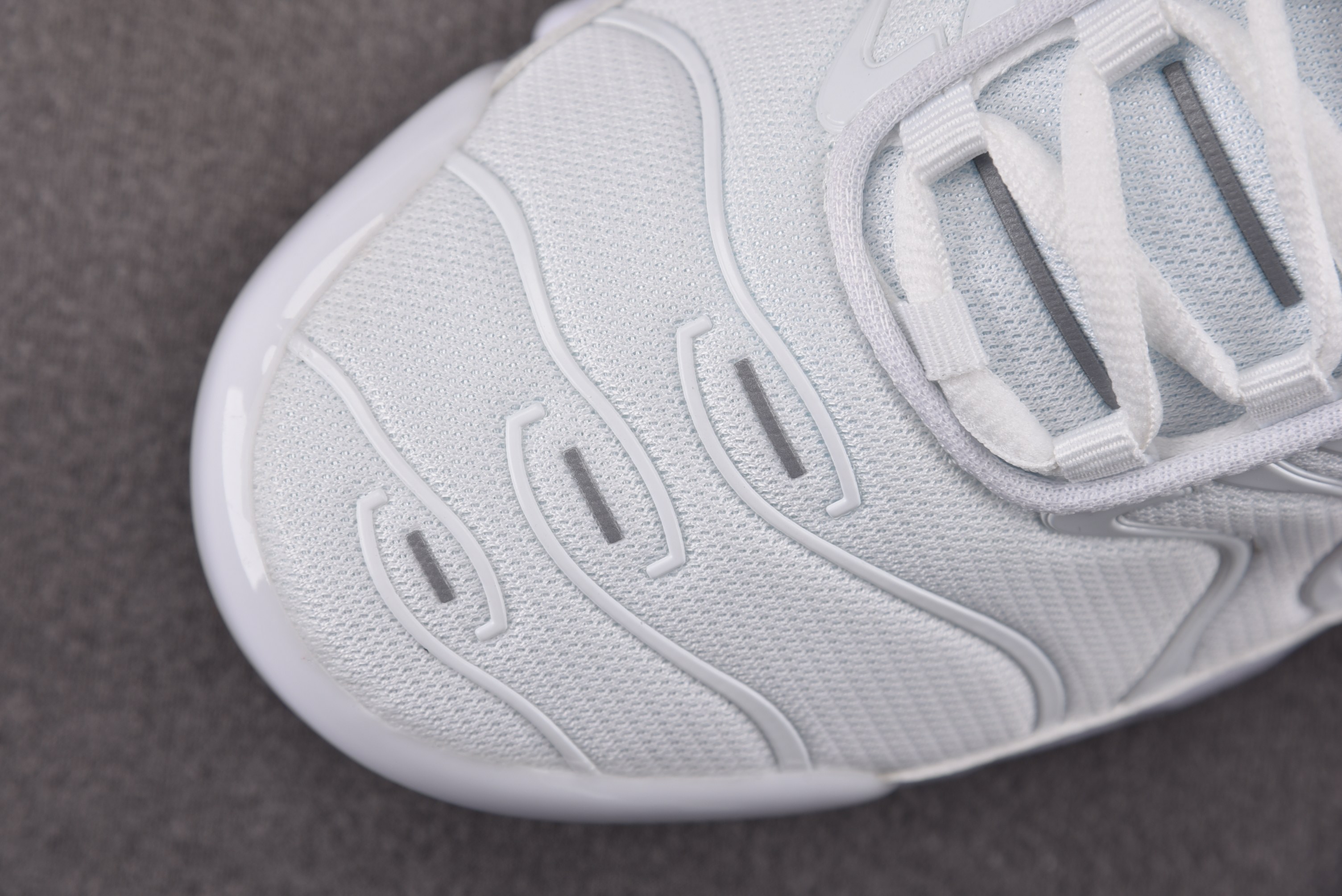 NK Air Max Plus Supreme White 白色 DA1472-100 #YZ001-3 40.5-48
