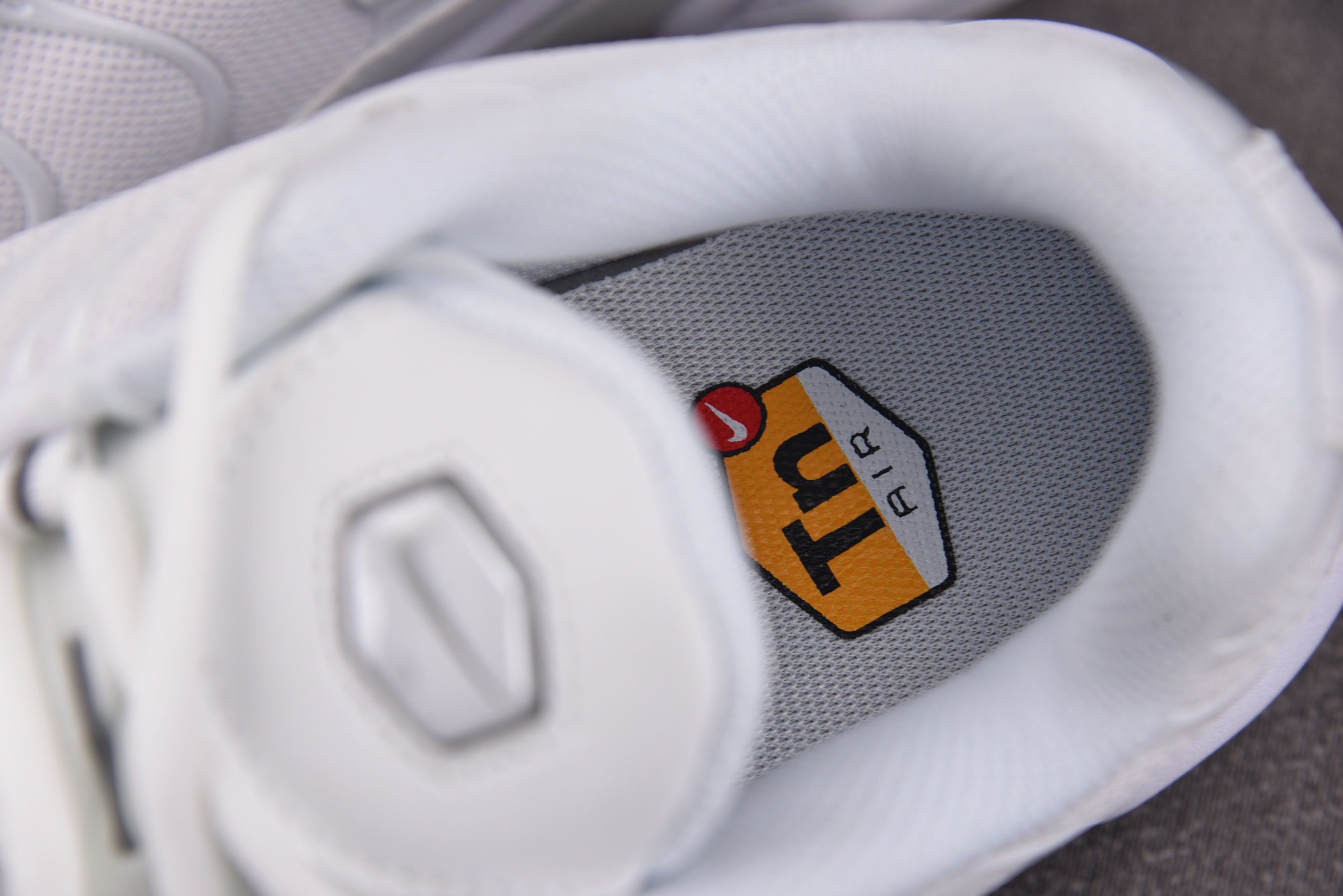 NK Air Max Plus White Pure Platinum 白色 DM2362-100 #YZ001-3 4
