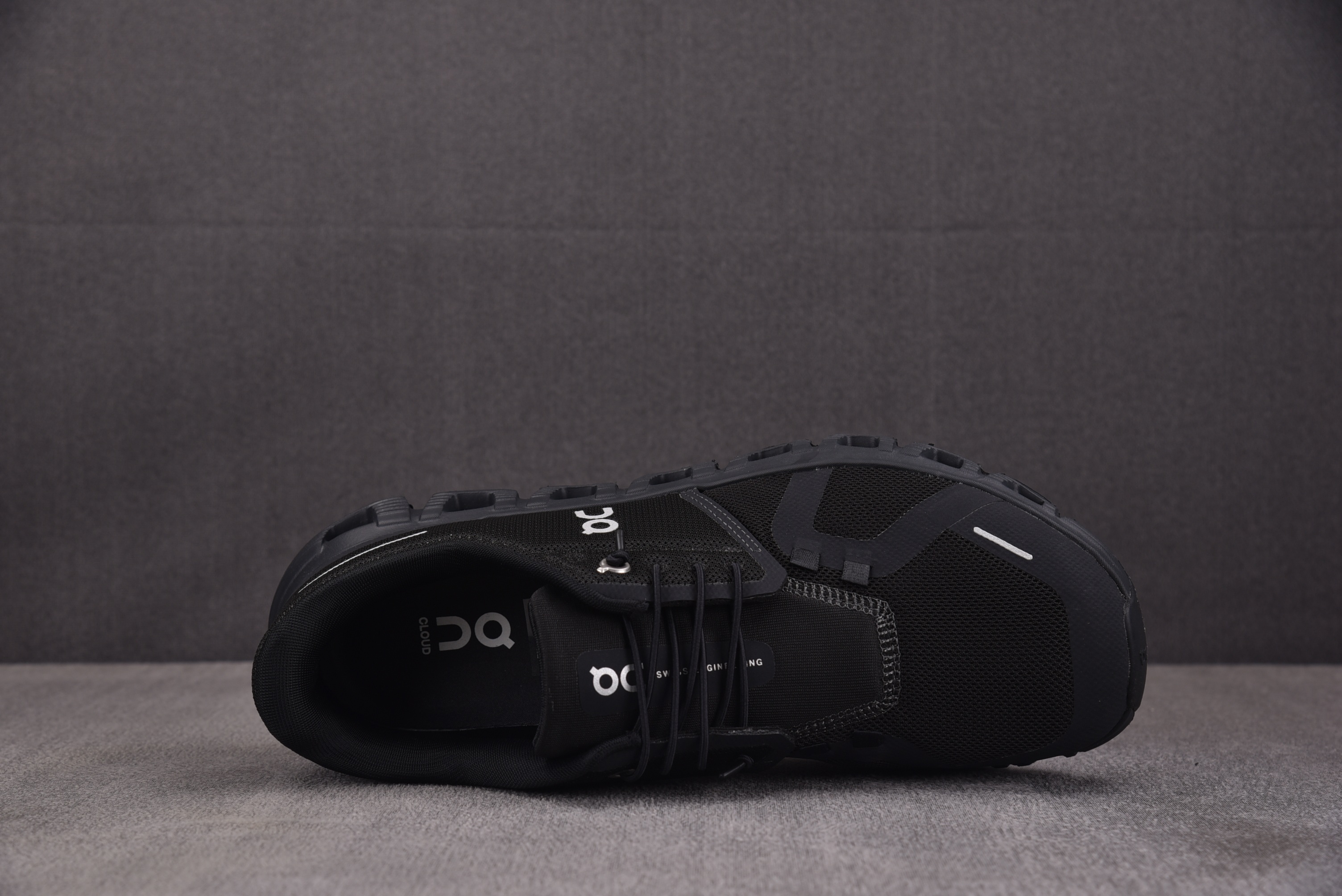 On Running Cloud 6 All Black 黑色 3MF #YZ002-T 36-46