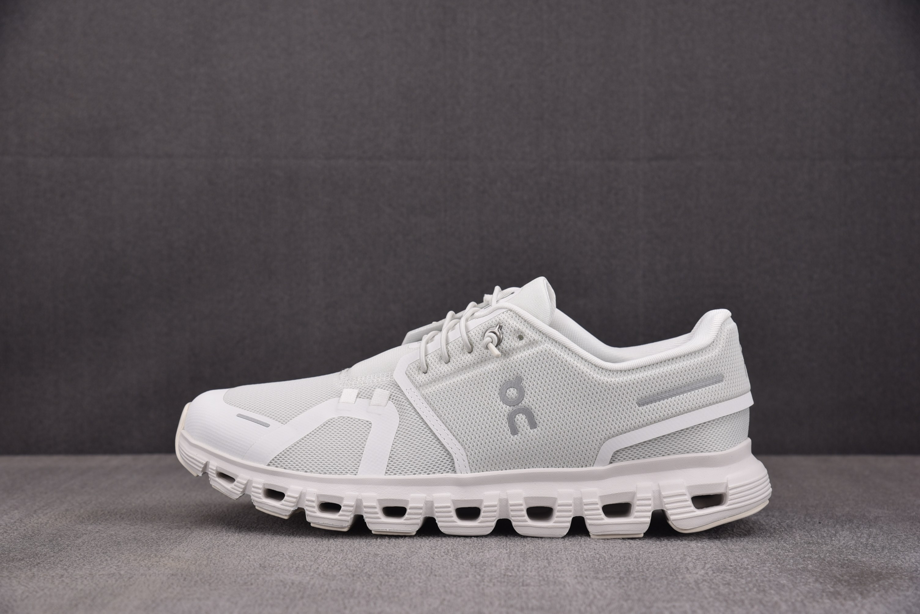 On Running Cloud 6 All White 白色 3MF #YZ002-T 36-46