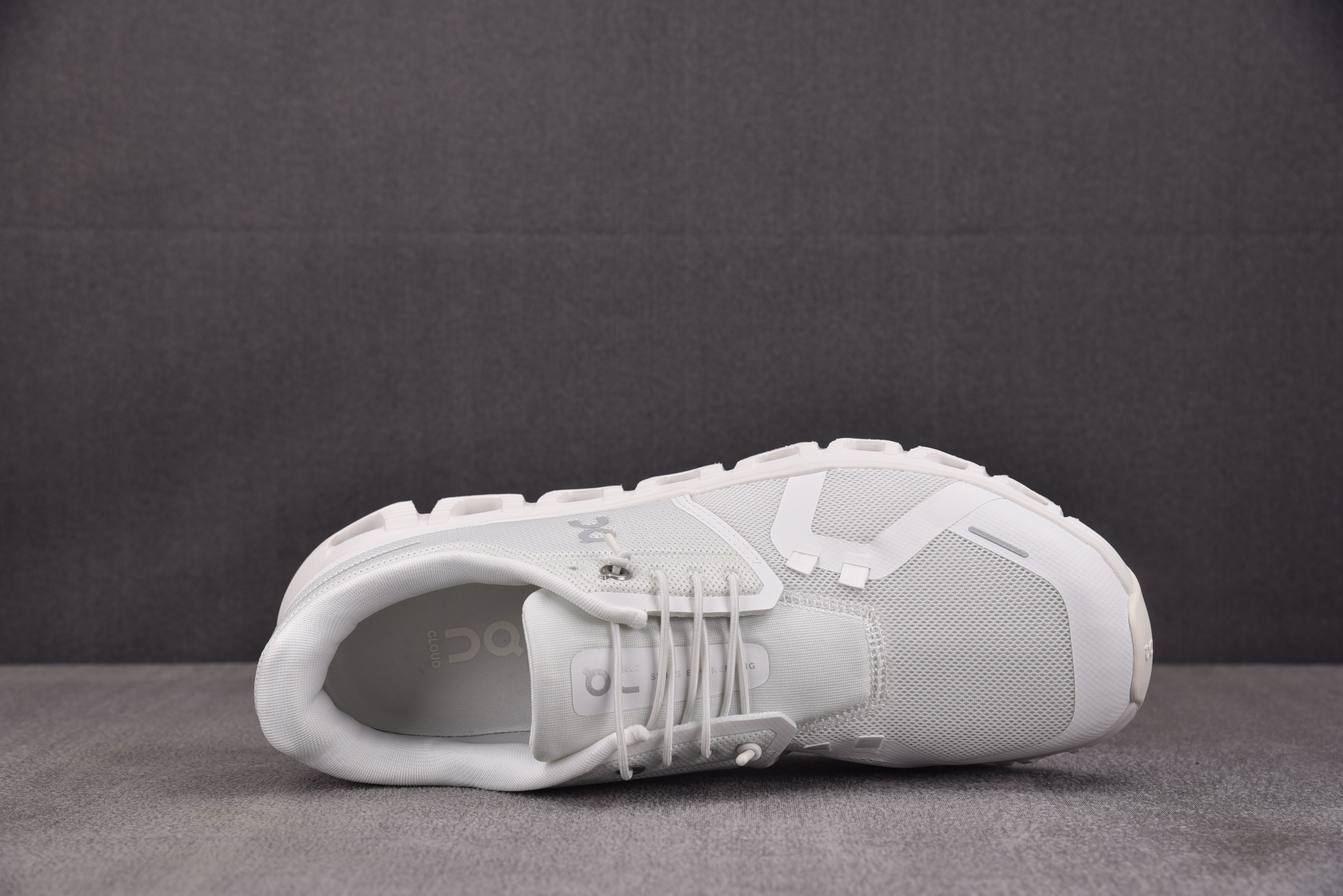 On Running Cloud 6 All White 白色 3MF #YZ002-T 36-46