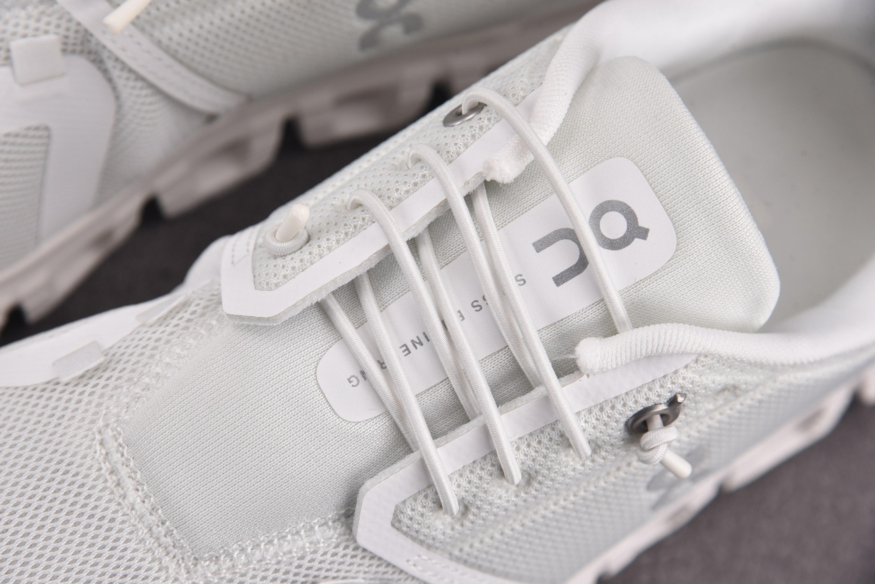 On Running Cloud 6 All White 白色 3MF #YZ002-T 36-46