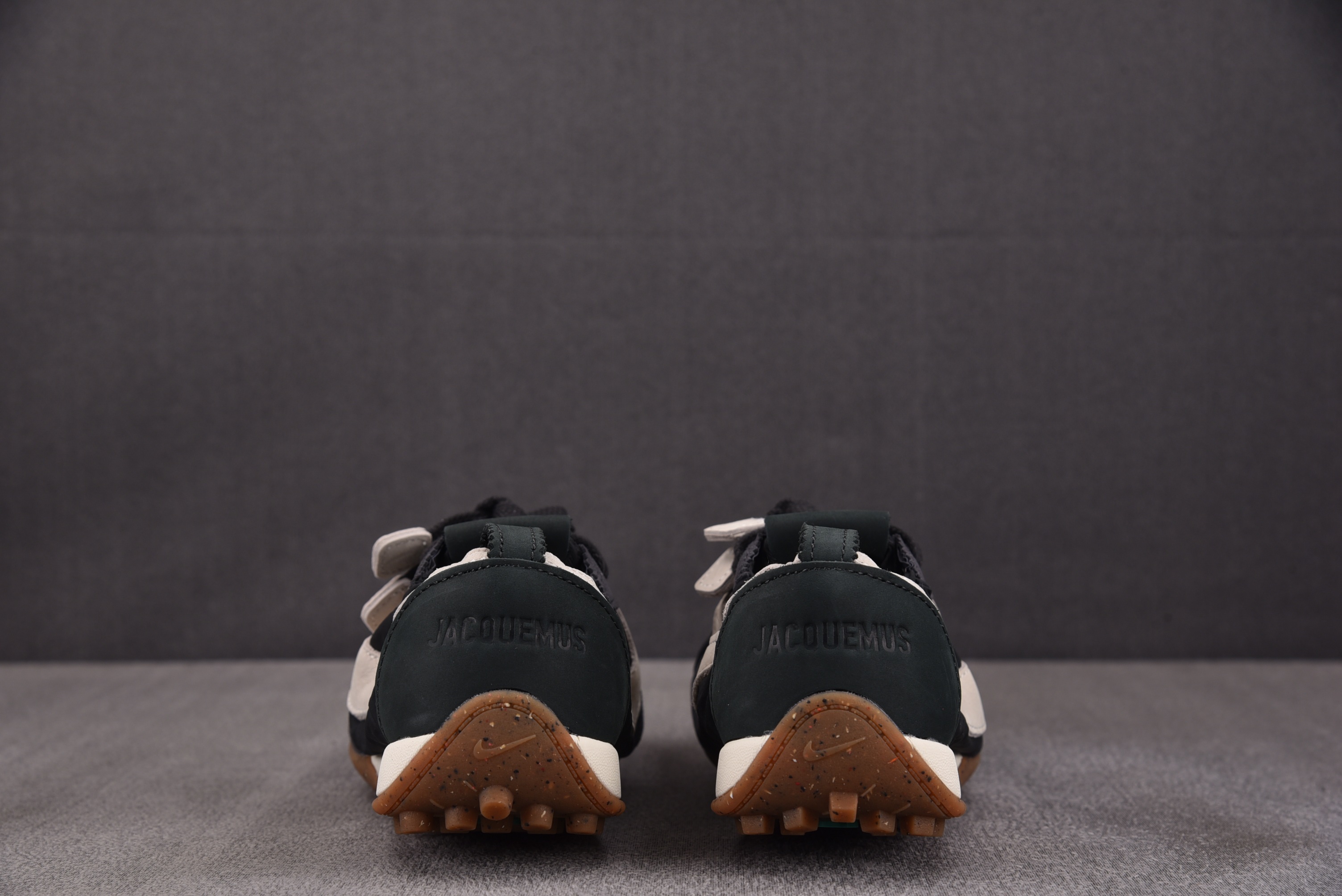 WMNS NK x Jacquemus Moon SP Off Noir 黑白 HV8547-001 #YZ020 36