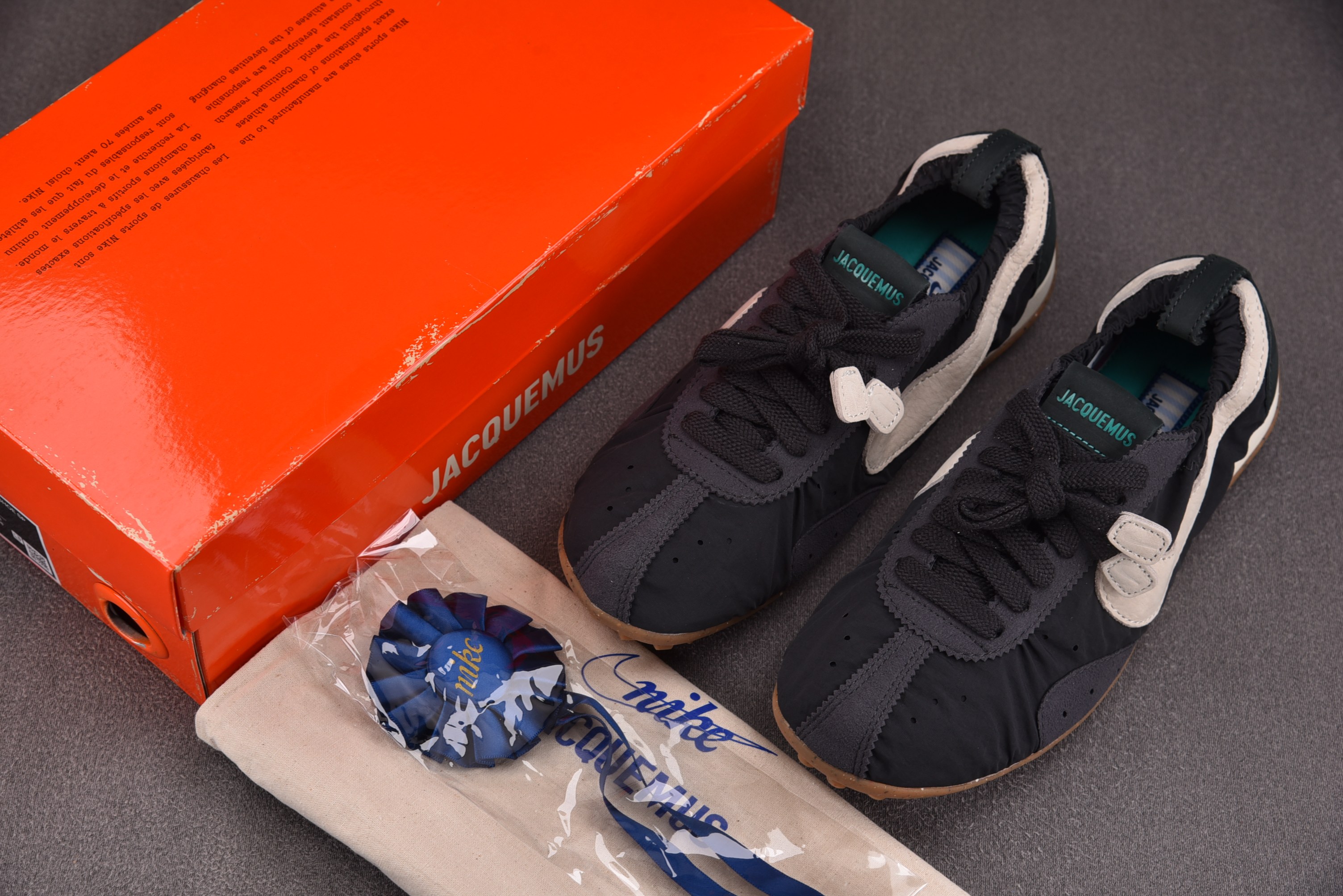 WMNS NK x Jacquemus Moon SP Off Noir 黑白 HV8547-001 #YZ020 36