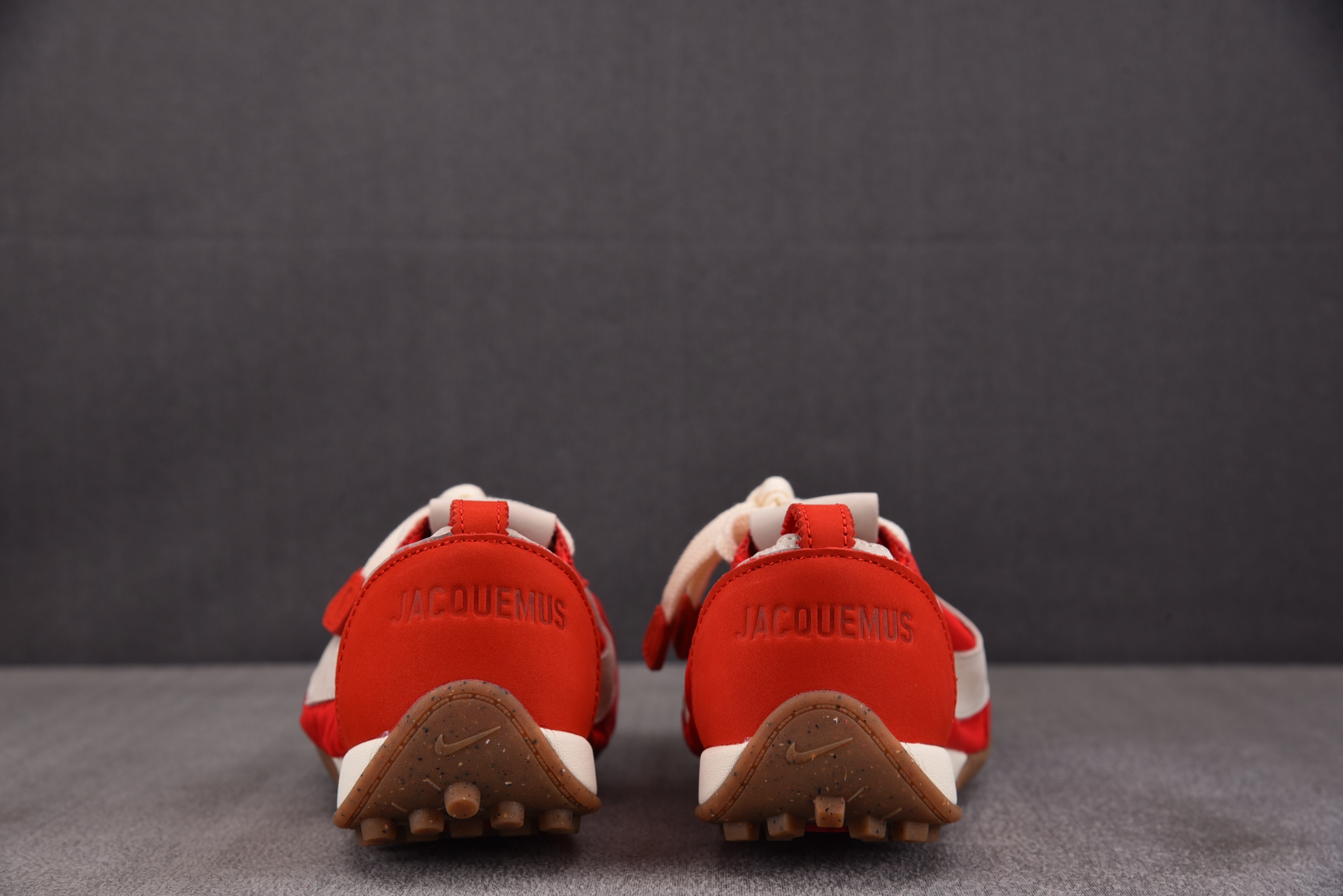 WMNS NK x Jacquemus Moon SP University Red 红色 HV8547-600 #YZ