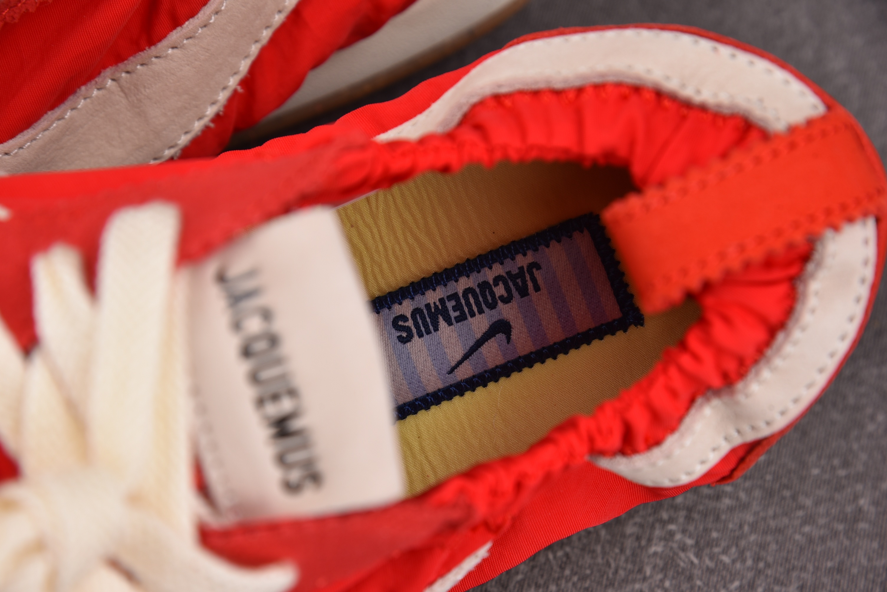 WMNS NK x Jacquemus Moon SP University Red 红色 HV8547-600 #YZ
