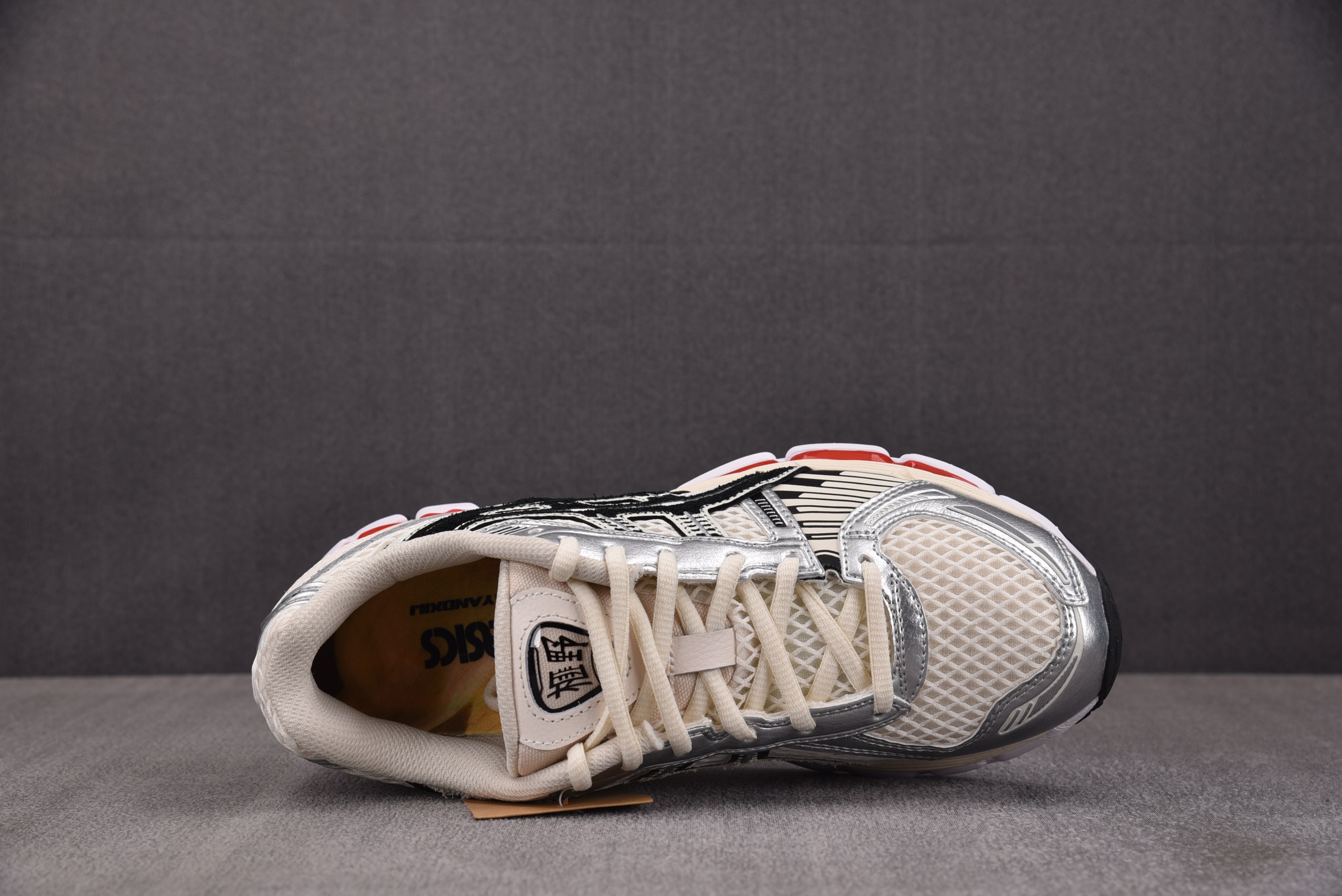 ASICS Gel-Kayano 12.1 Lapstone & Hammer The Spark 白黑红 1203B1 ASICS Gel-Kayano 12.1 Lapstone & Hammer The Spark 白黑红 1203B1