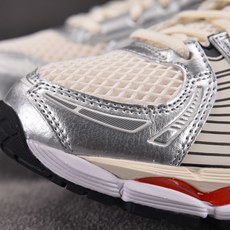 ASICS Gel-Kayano 12.1 Lapstone & Hammer The Spark 白黑红 1203B1 ASICS Gel-Kayano 12.1 Lapstone & Hammer The Spark 白黑红 1203B1