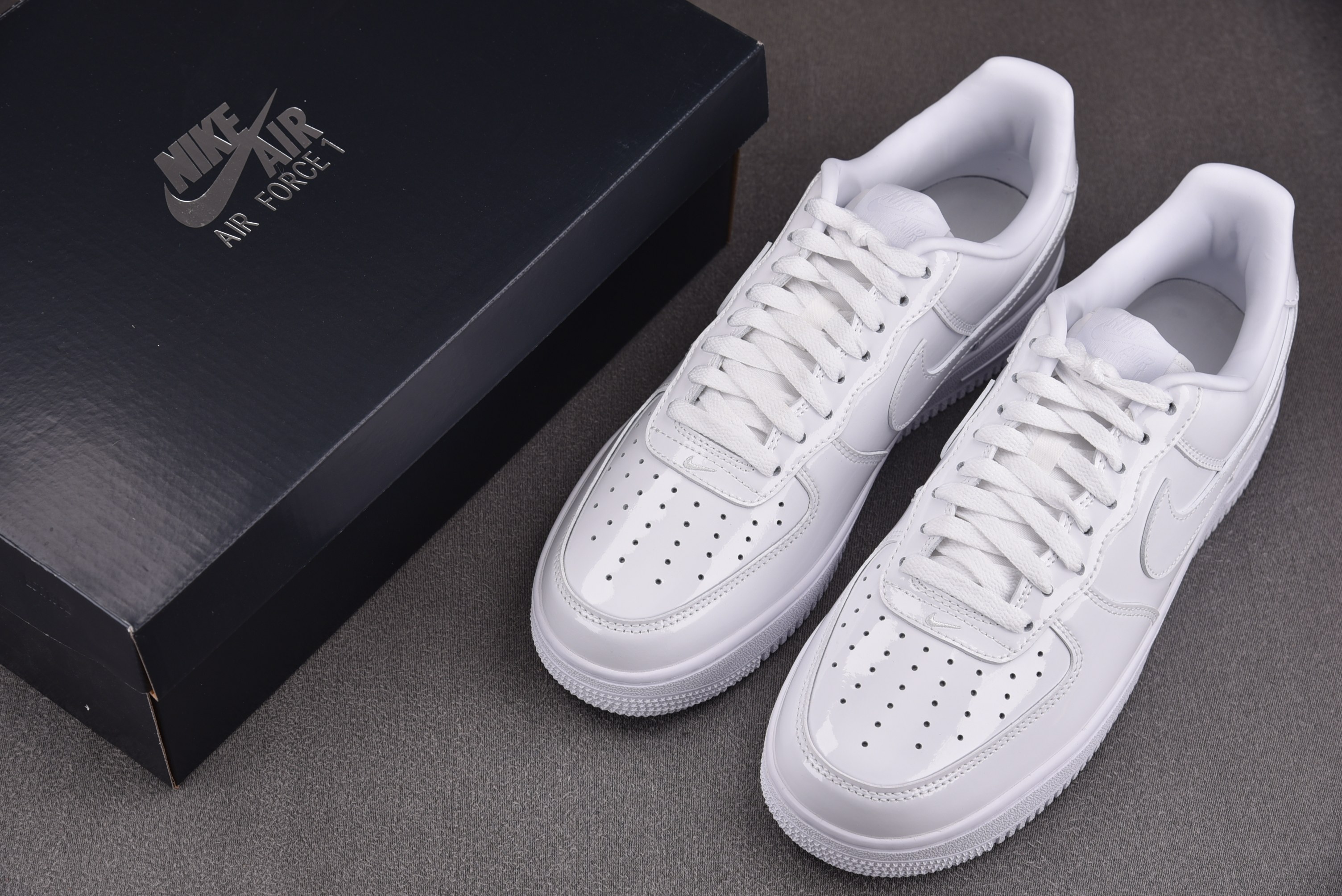 NK Air Force 1 Low '07 Premium White Patent 白漆皮 IV2857-100 # NK Air Force 1 Low '07 Premium White Patent 白漆皮 IV2857-100 #