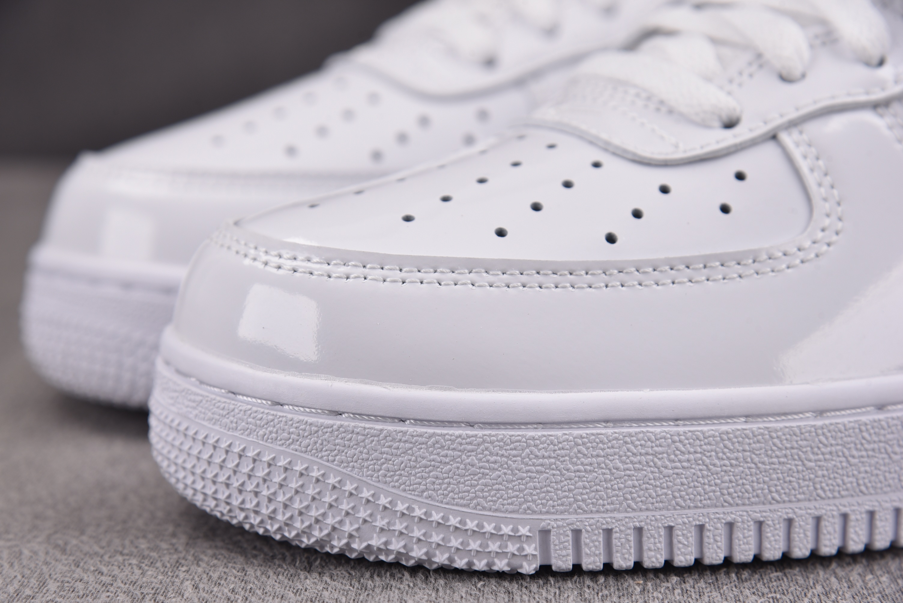 NK Air Force 1 Low '07 Premium White Patent 白漆皮 IV2857-100 # NK Air Force 1 Low '07 Premium White Patent 白漆皮 IV2857-100 #