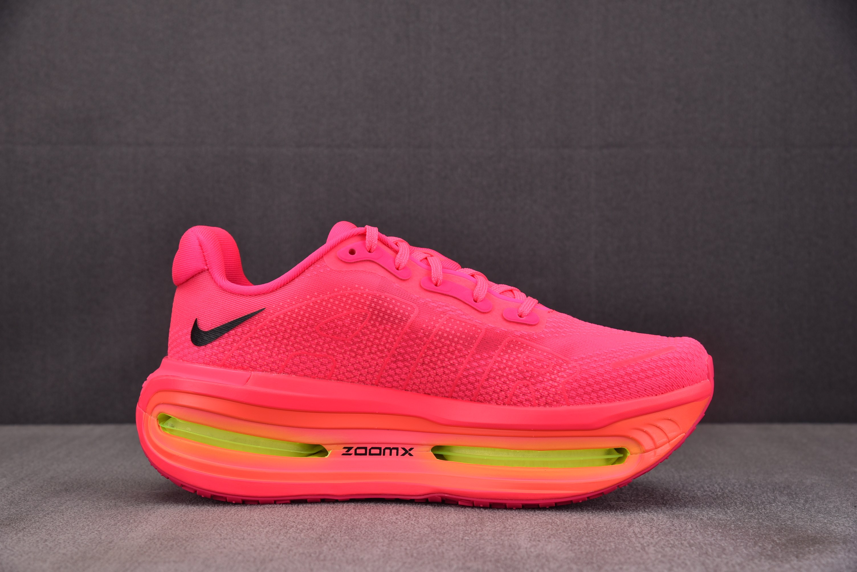 NK Vomero Premium Hyper Pink (Women's) 粉色 HM5973-603 #YZ024-