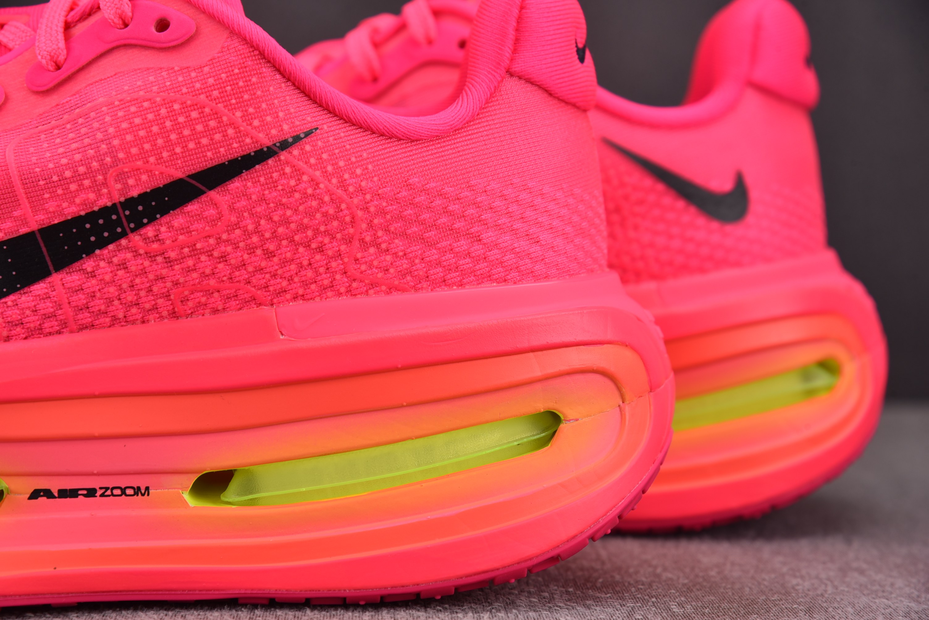 NK Vomero Premium Hyper Pink (Women's) 粉色 HM5973-603 #YZ024-