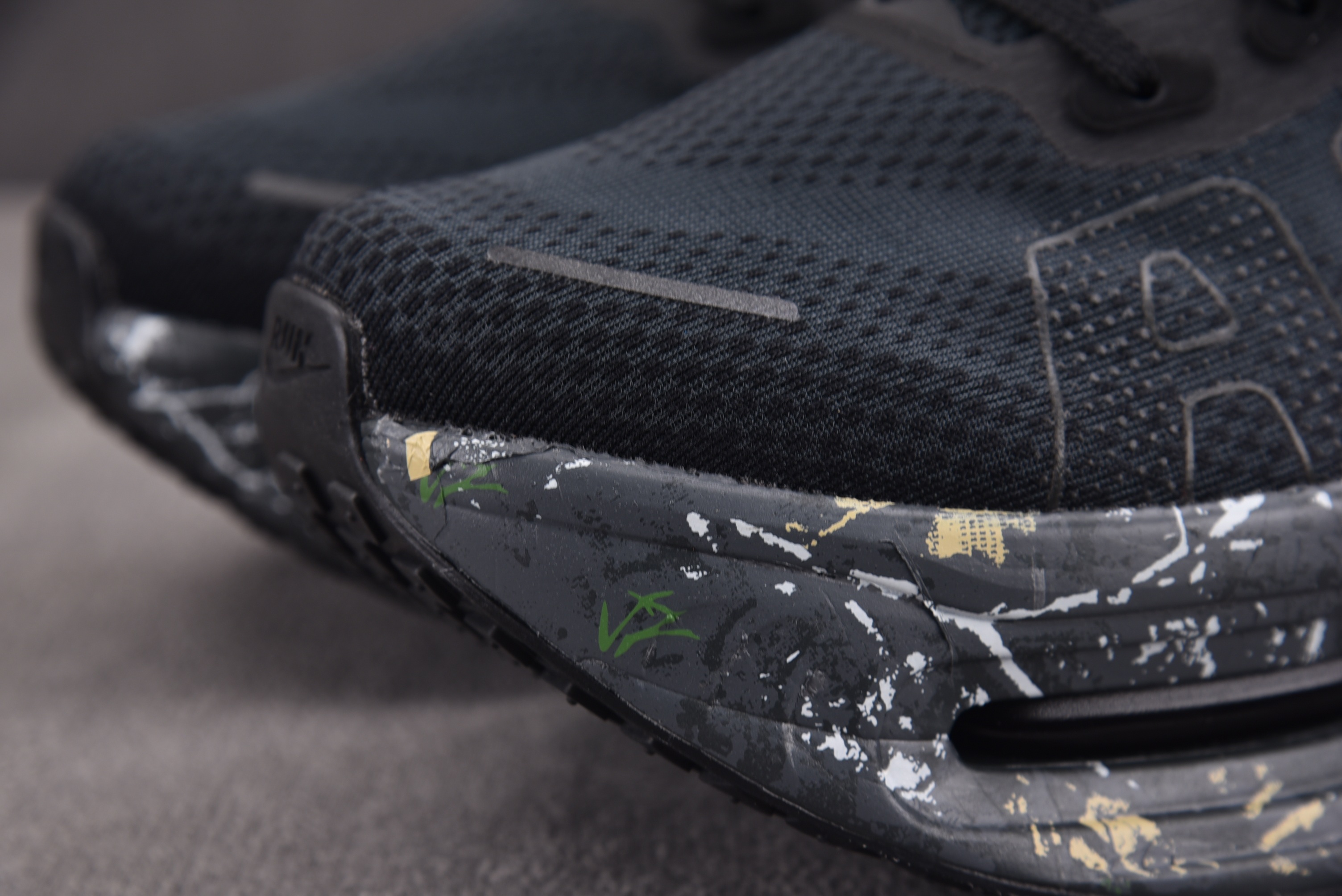 NK Vomero Premium Realtree Camo Black 迷彩黑 IO7325-001 #YZ024-