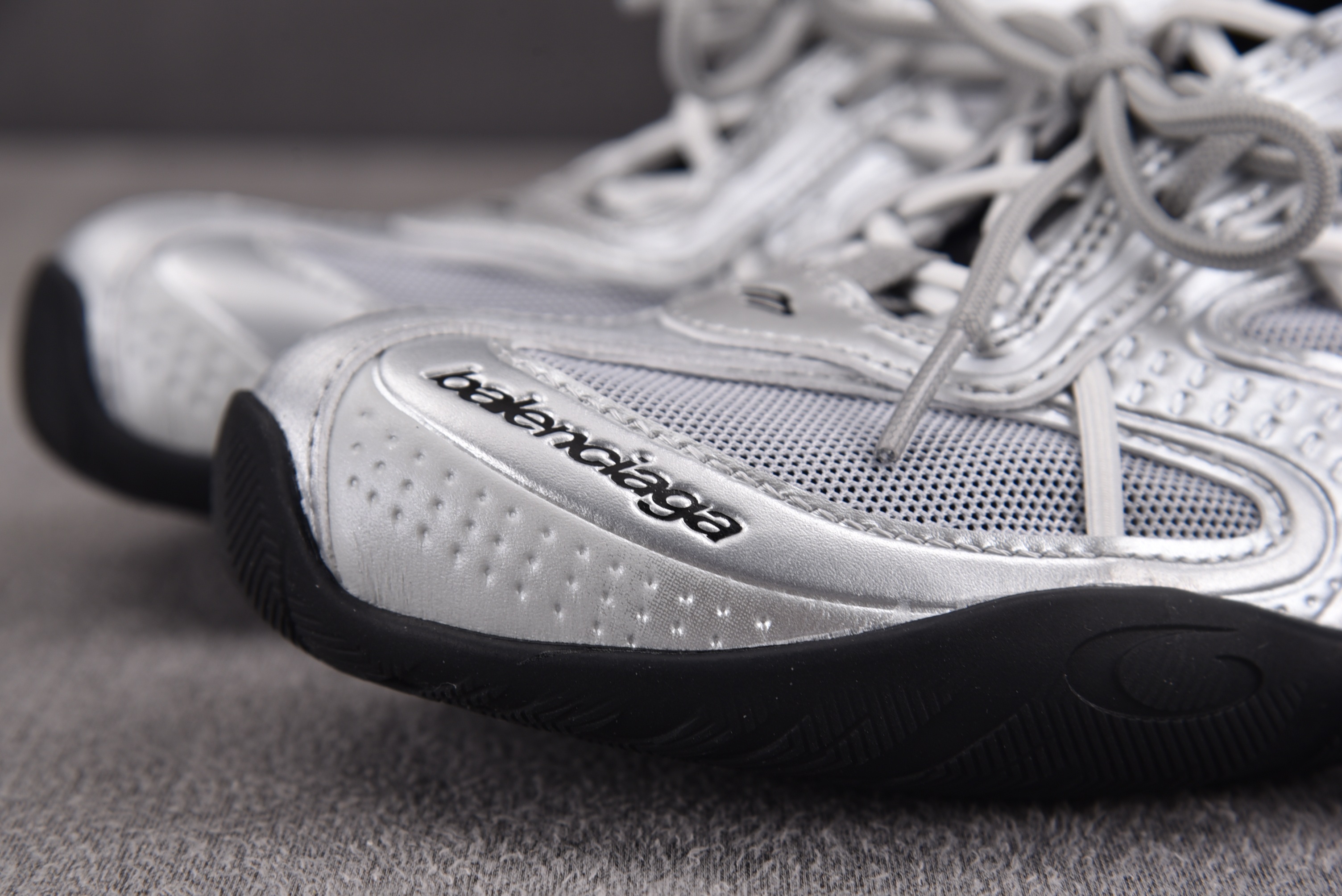 Balenciaga Radar SLIP-ON 灰银 #YZ009-03 35-45