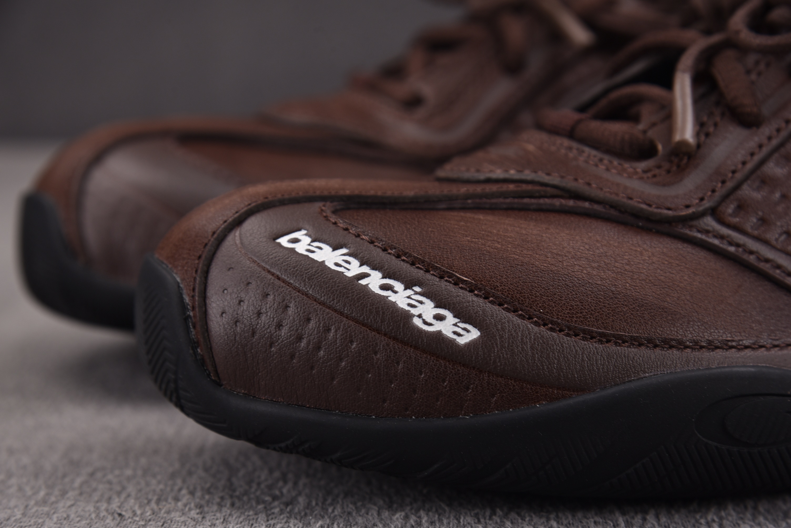 Balenciaga Radar 棕色皮 #YZ009-03 35-46