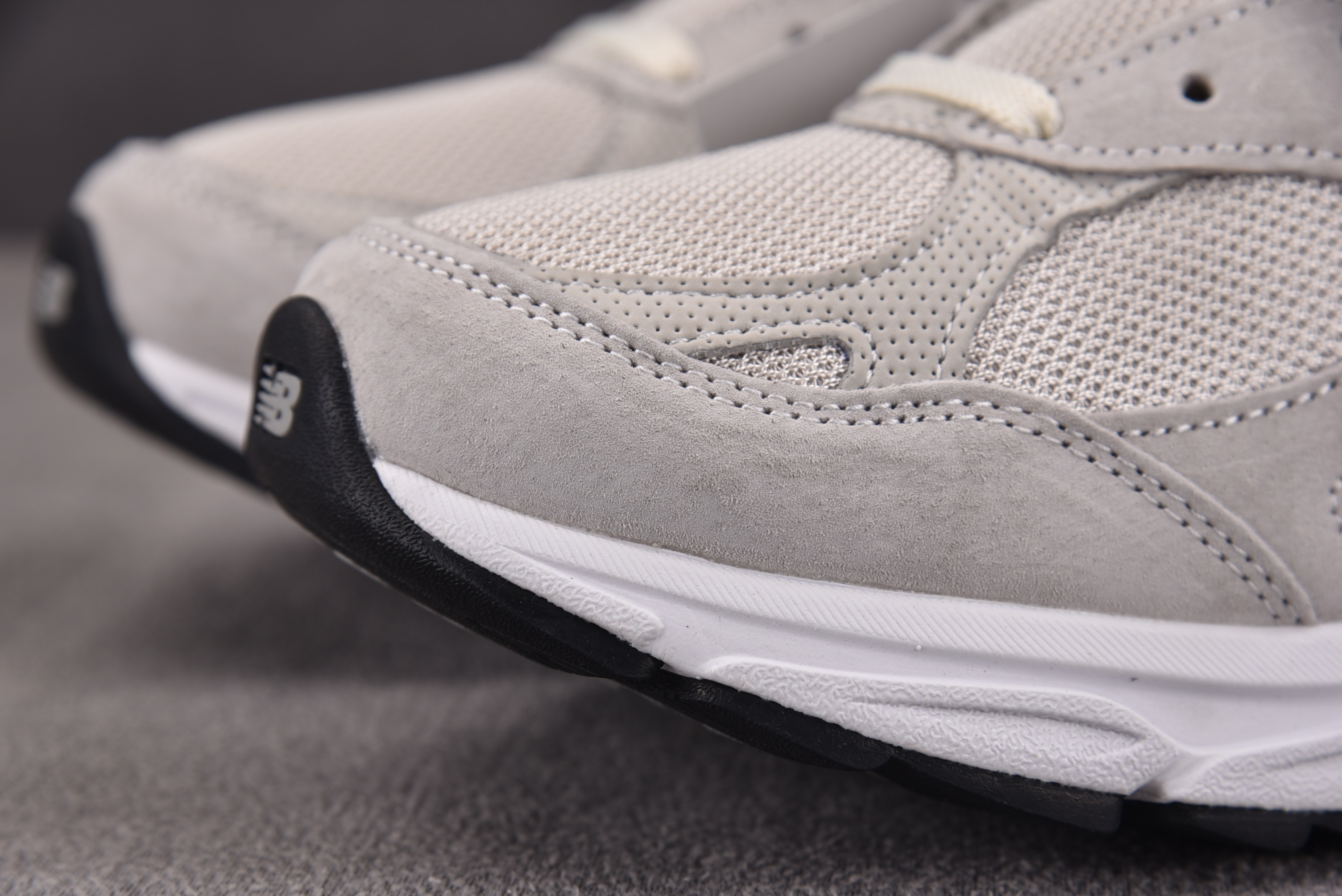 New Balance 990v3 MiUSA Kith Hallow 灰色 U990KT3 #YZ002-1 36-4