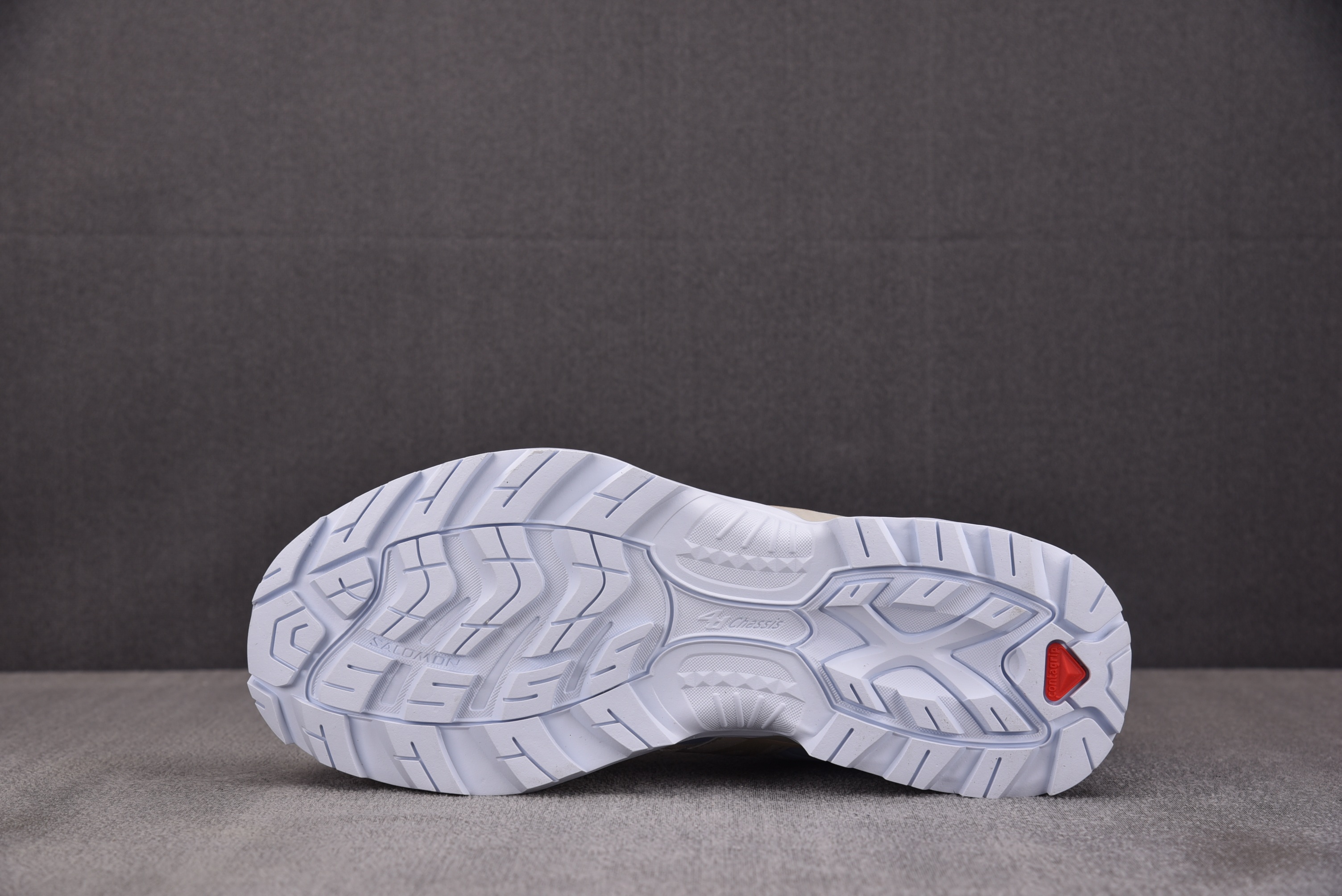 SALOMON XT-Quest 卡其褐色  #YZ020 36-46