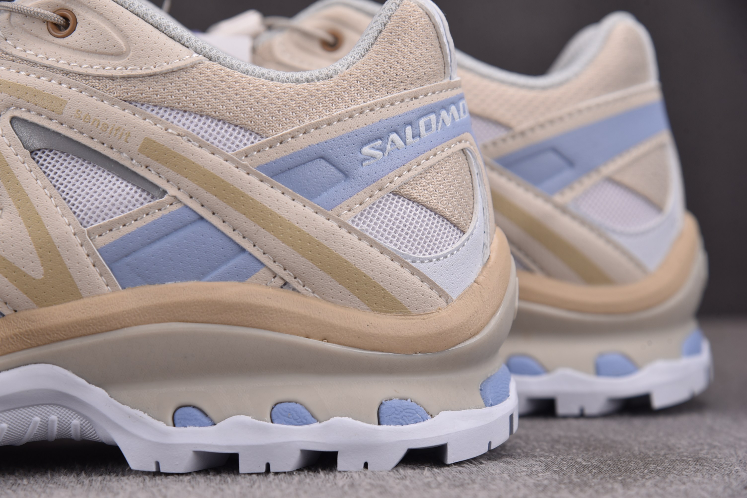 SALOMON XT-Quest 卡其褐色  #YZ020 36-46